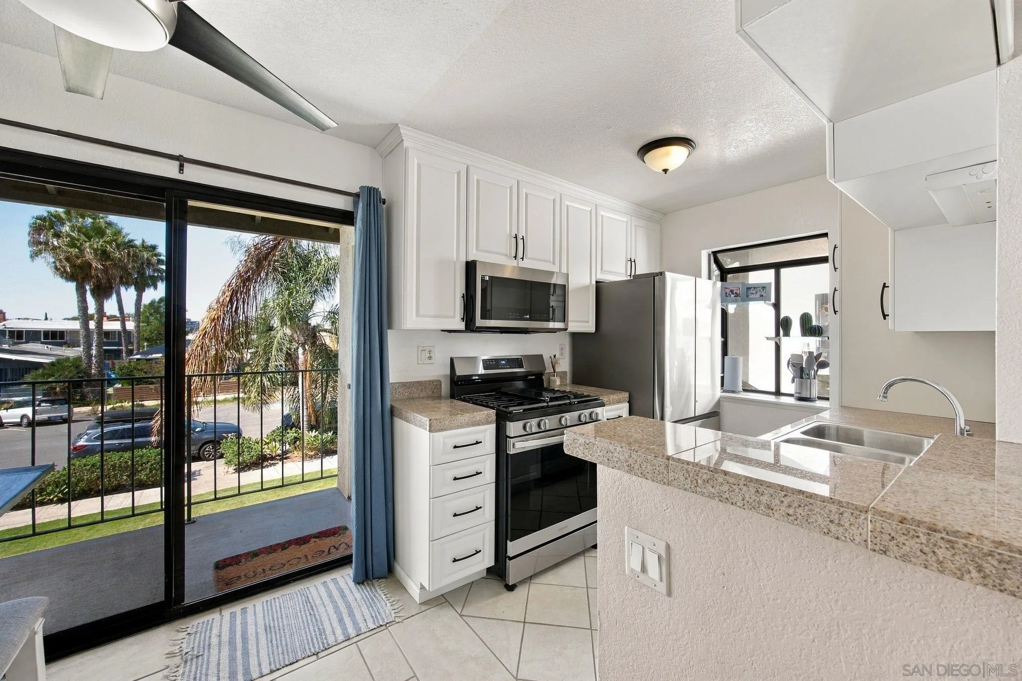 https://cdn.realtyfeed.com/cdn/127/260023921/93d9b13908d79cb8eec1131cf131c437.webp