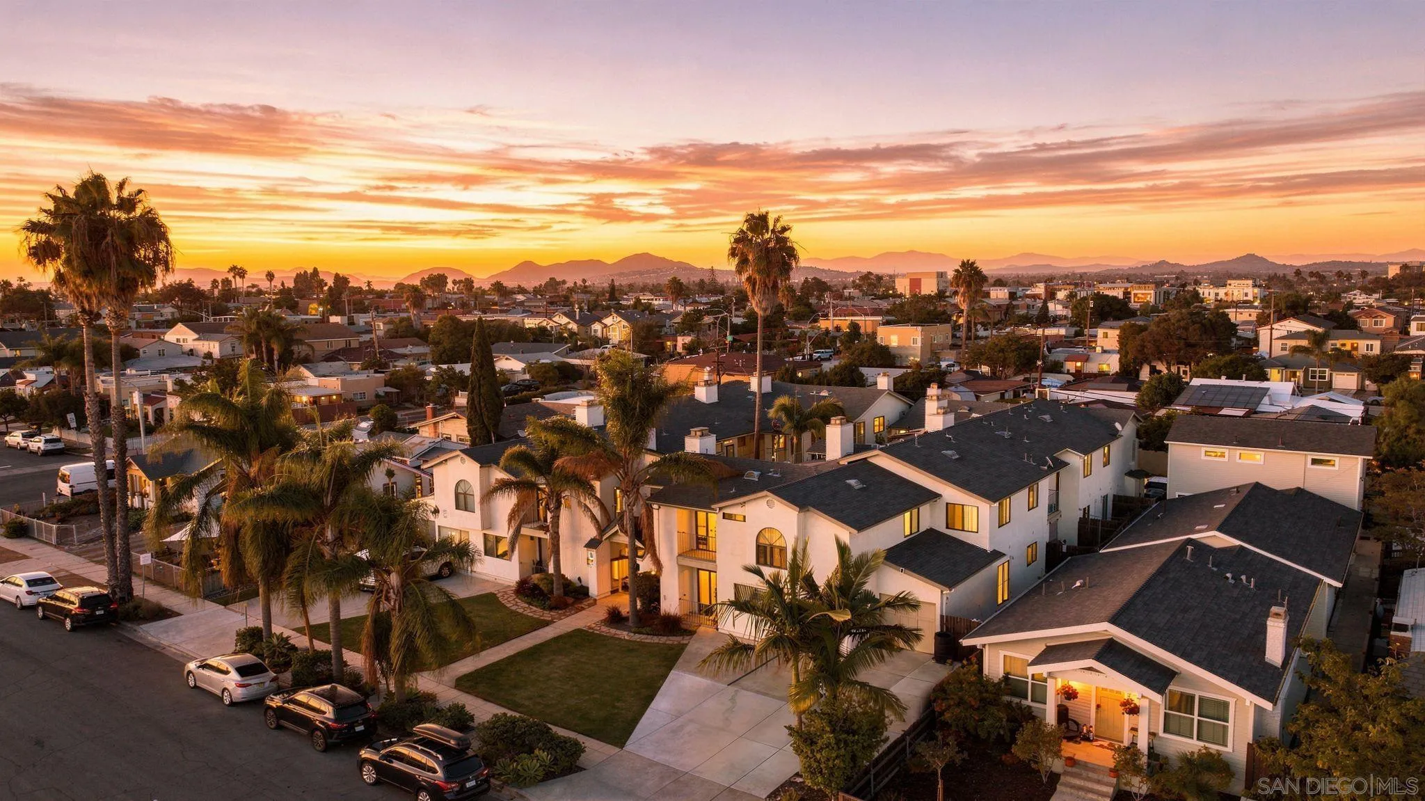 https://cdn.realtyfeed.com/cdn/127/260023921/f4391a2603744b9adf602c8d655b4a7c.webp