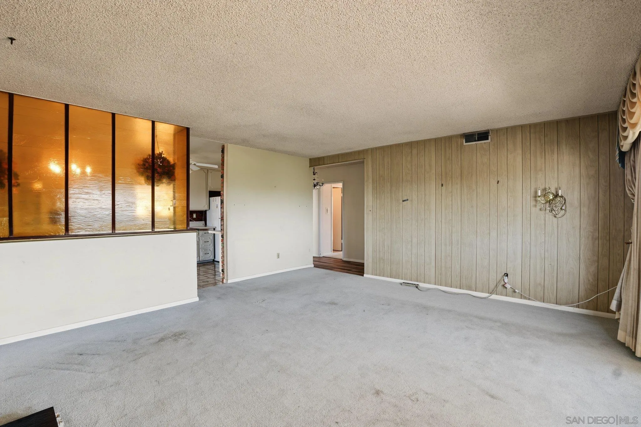 https://cdn.realtyfeed.com/cdn/127/260023922/b65bfcdbdaf5be2a724151b8624eec5b.webp