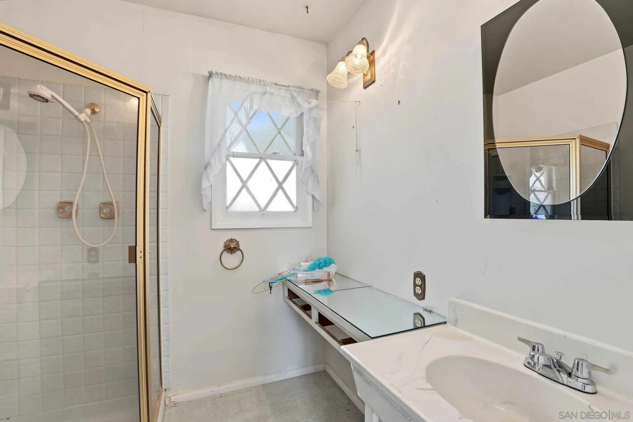 https://cdn.realtyfeed.com/cdn/127/260023922/fa8cf41774664c9d2c99309b008335e3.webp