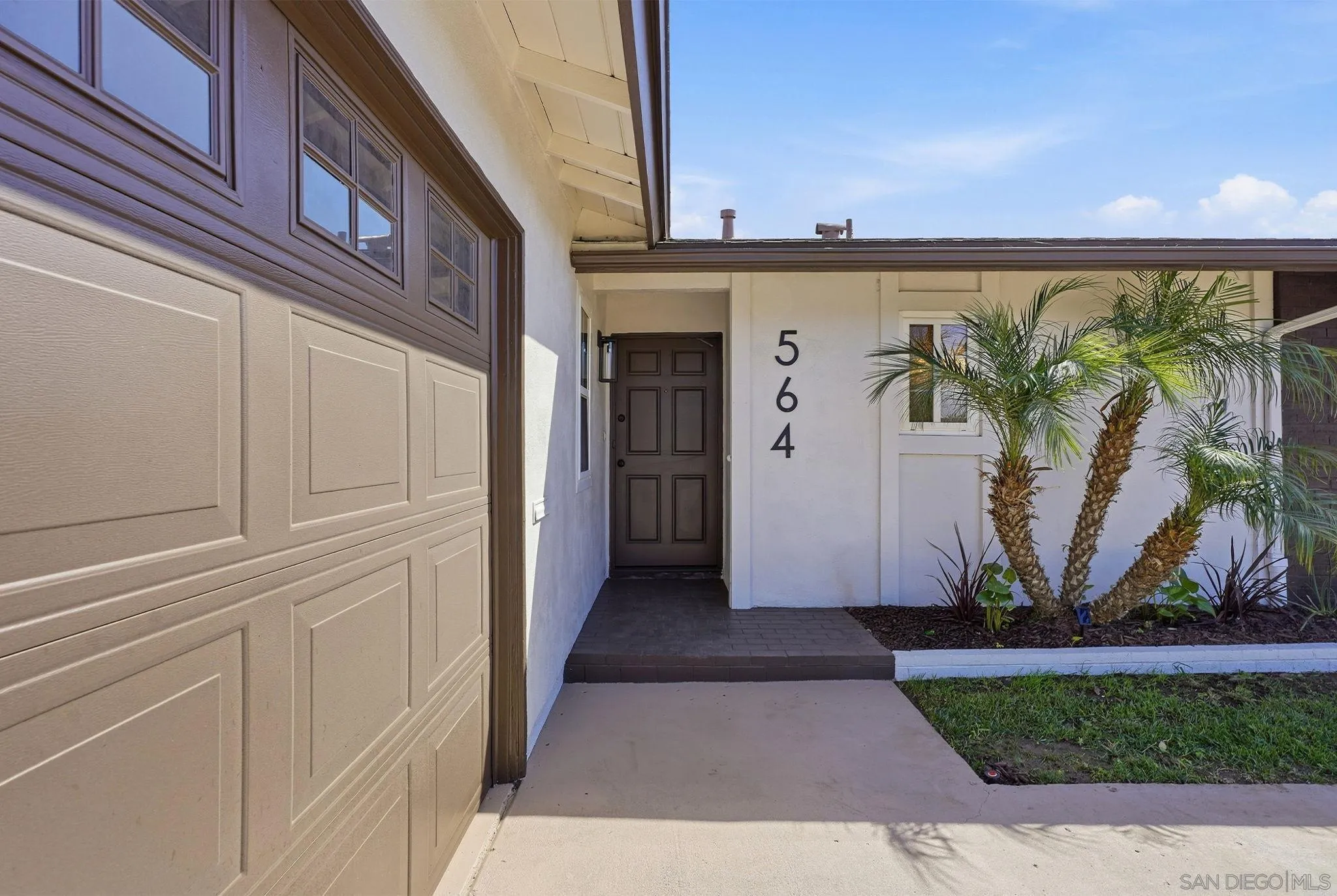 https://cdn.realtyfeed.com/cdn/127/260023925/09f7f4f3698b7240e8b04f0eb224e78c.webp