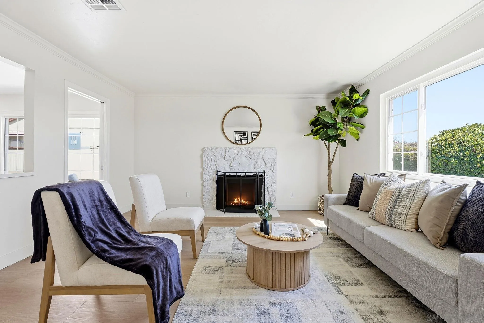 https://cdn.realtyfeed.com/cdn/127/260023925/83761e0e0eba56cd5d6431506eeeb27e.webp