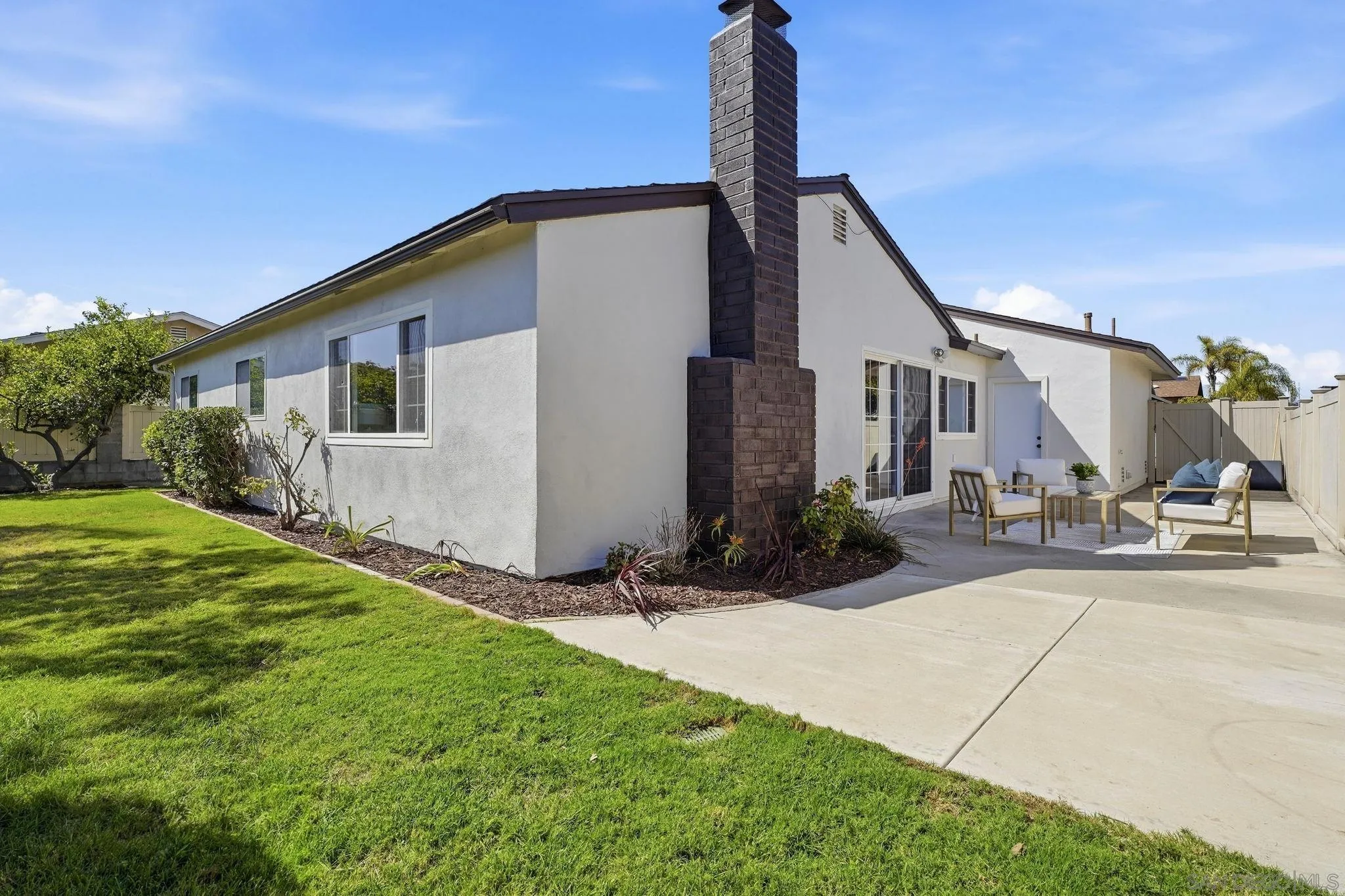https://cdn.realtyfeed.com/cdn/127/260023925/a94f5a56d9649b6768517f4bf760798a.webp