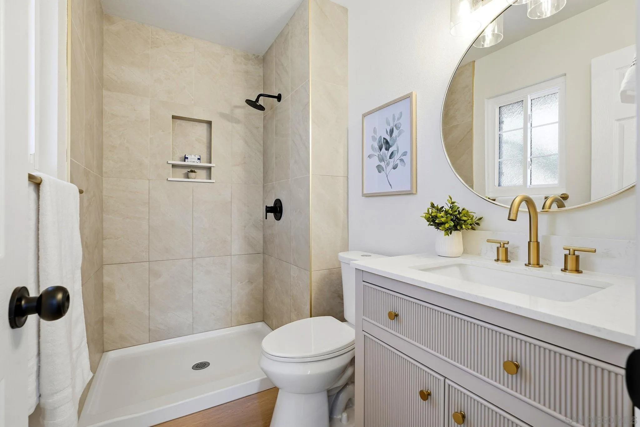 https://cdn.realtyfeed.com/cdn/127/260023925/ea769ae575033899e1c065e24d8a655e.webp