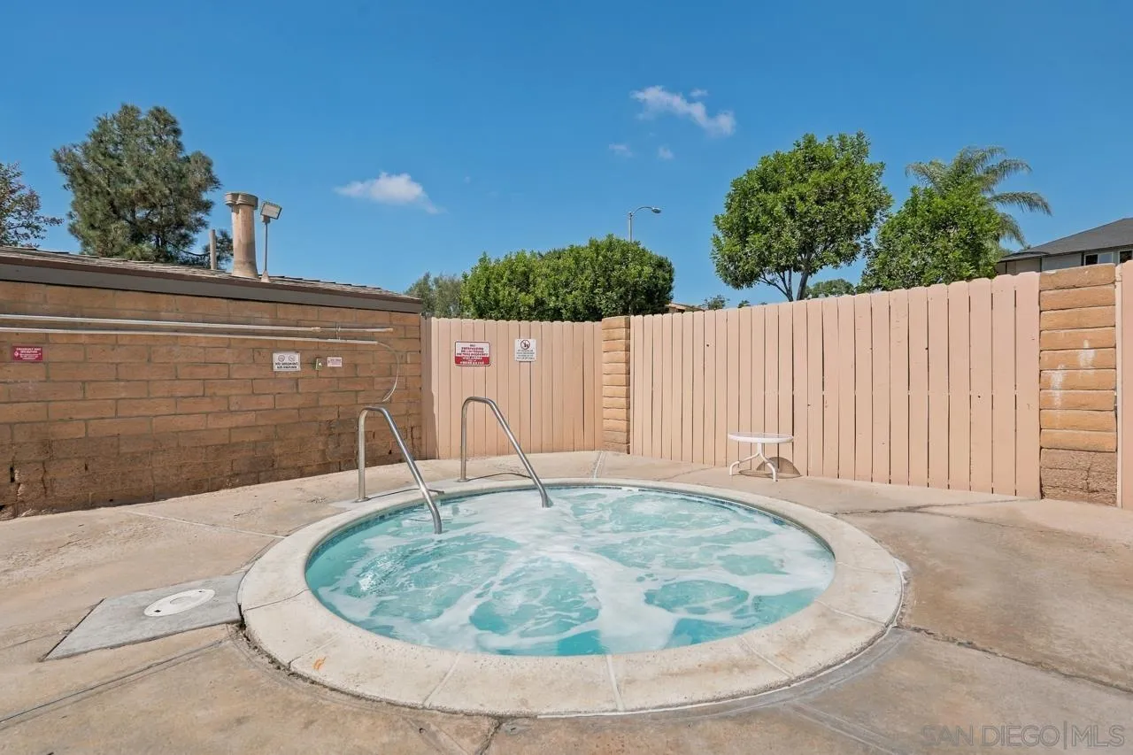 9169 Village Glen #256, San Diego, CA 92123, photo 41