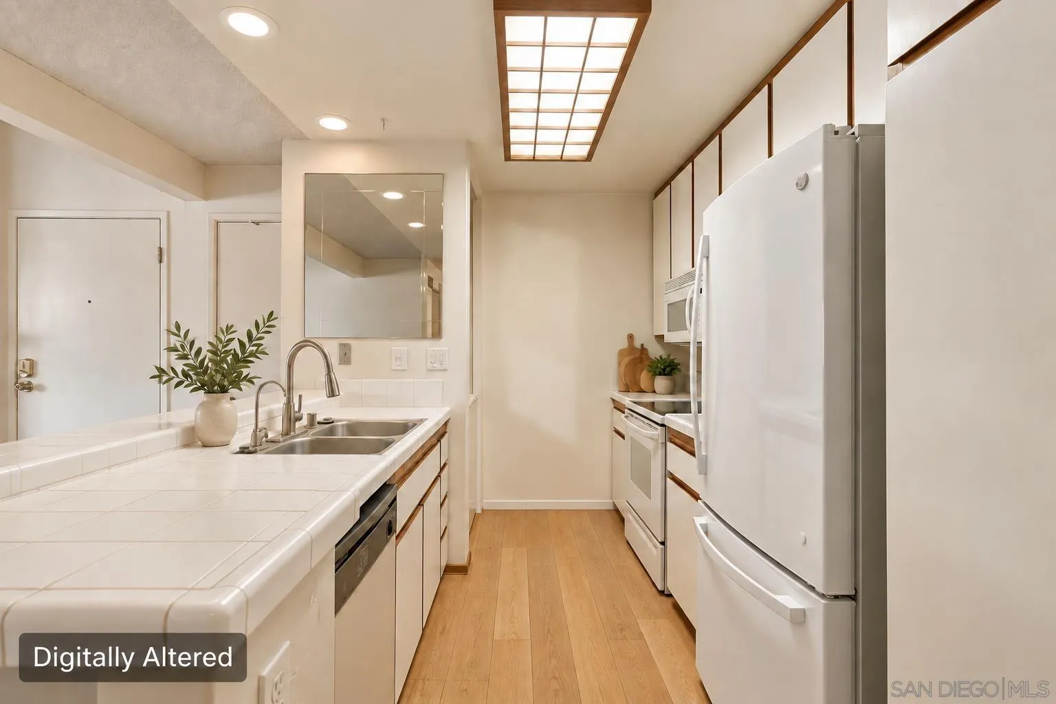 https://cdn.realtyfeed.com/cdn/127/260023930/fbb78664ed671c106be2435f2cbe211c.webp
