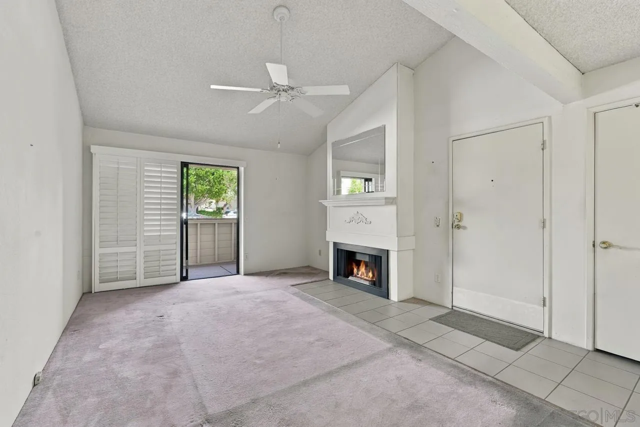 https://cdn.realtyfeed.com/cdn/127/260023930/fc73172bb2cef6c67b6f80c977a6336e.webp