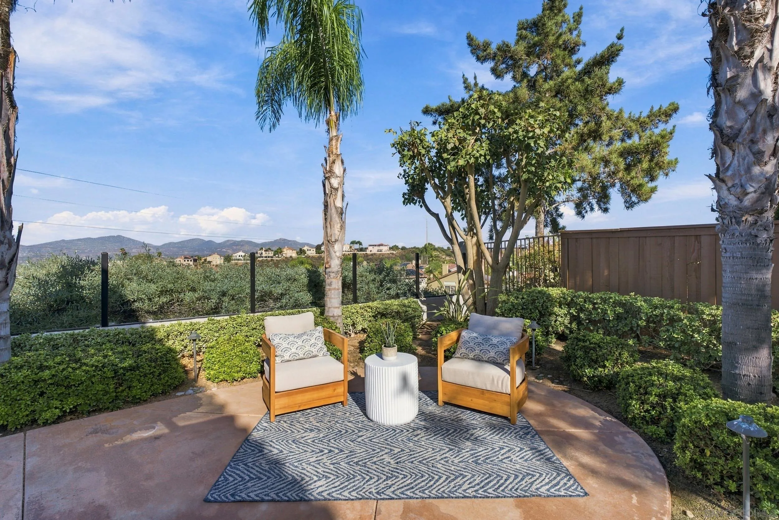 https://cdn.realtyfeed.com/cdn/127/260023931/344213c5fd1756ee78ef09418198415f.webp