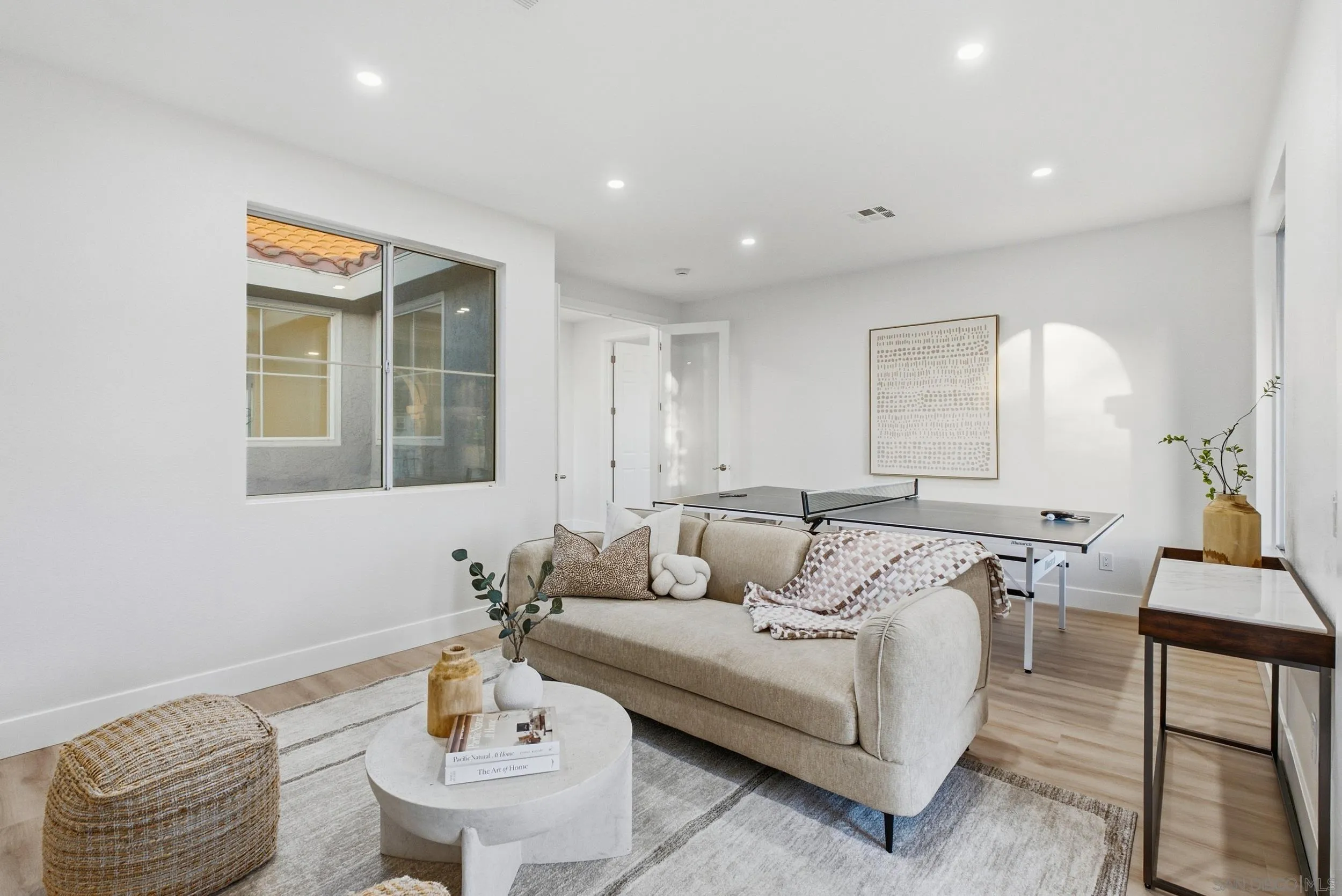 https://cdn.realtyfeed.com/cdn/127/260023931/560921afae06bf73e9808f34fb563677.webp