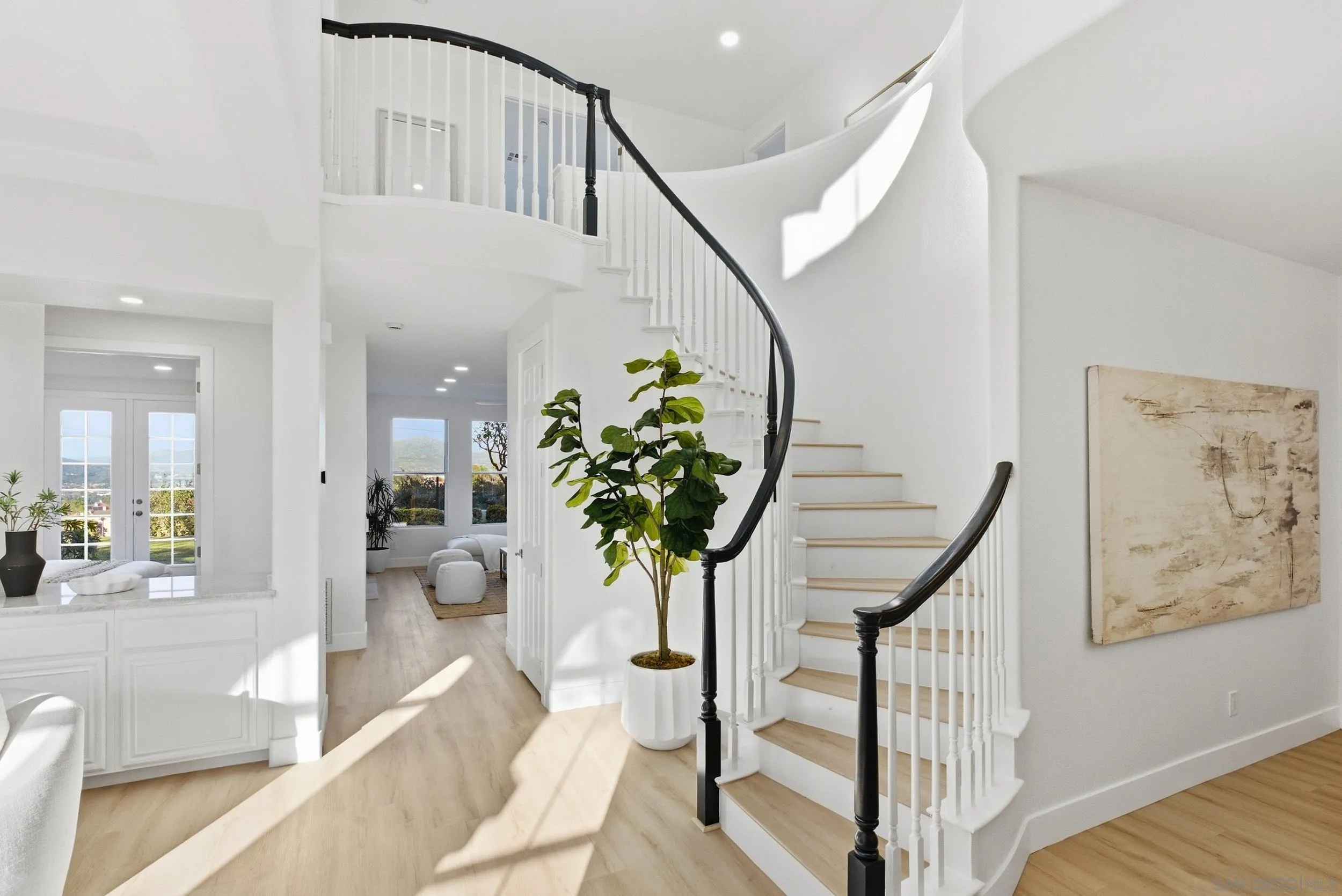 https://cdn.realtyfeed.com/cdn/127/260023931/b59f0b0be01d425ebe45c46db933d3aa.webp