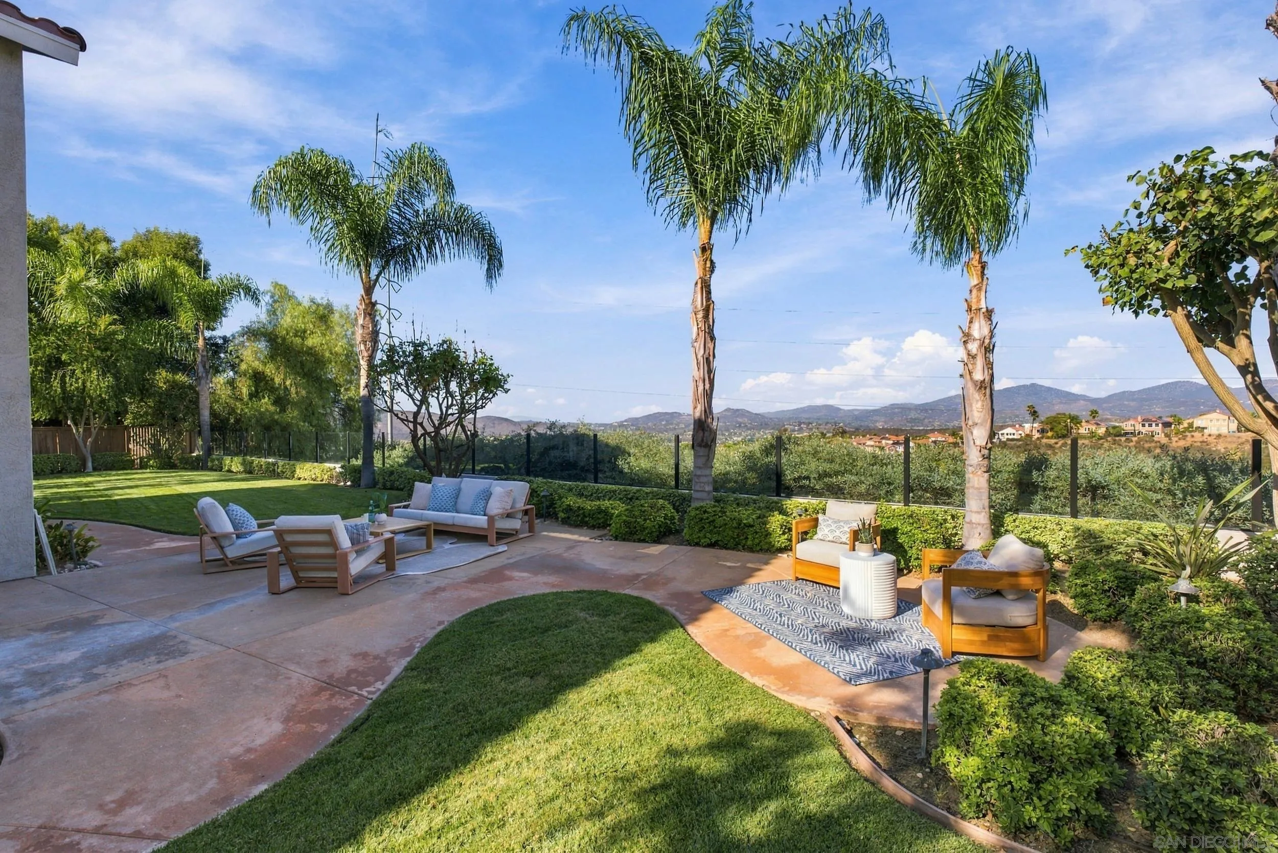 https://cdn.realtyfeed.com/cdn/127/260023931/c9f55fc5f25581a220429680a87b66f3.webp