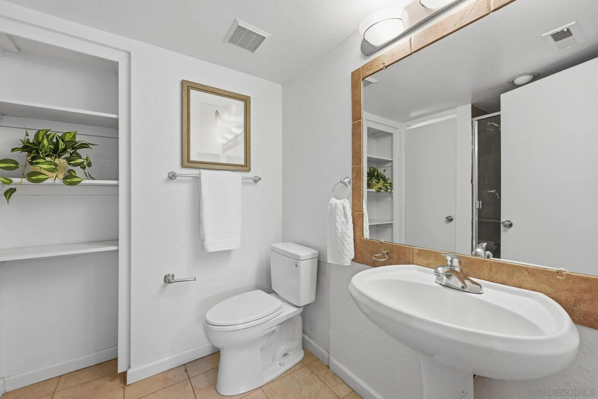 https://cdn.realtyfeed.com/cdn/127/260023932/1678d891ca7c16ace0c6a7d5846f5be6.webp