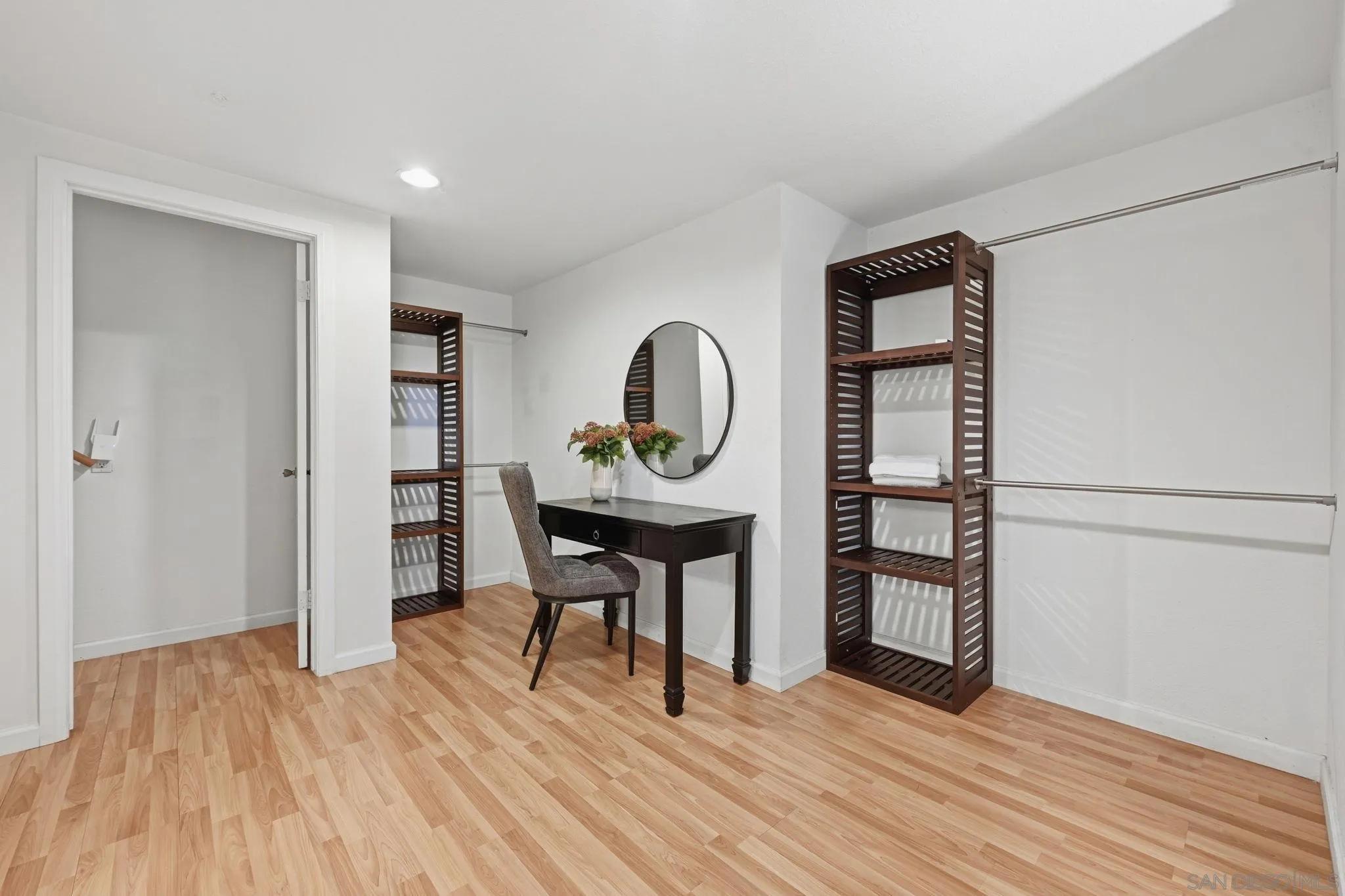 https://cdn.realtyfeed.com/cdn/127/260023932/5de82e9a5ec3a2b69fc6d3e63a36a316.webp