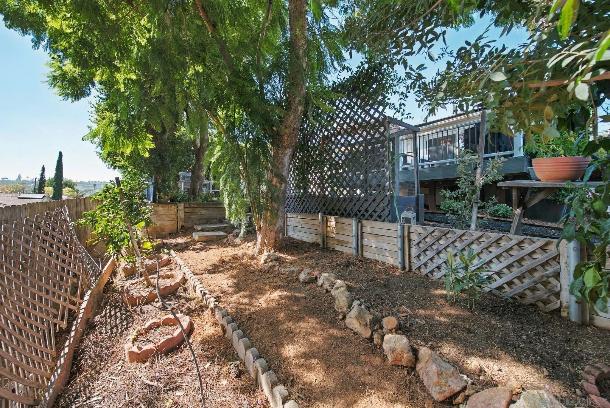 https://cdn.realtyfeed.com/cdn/127/260023935/90038cef41ee0e97ab069ff57a54623e.webp