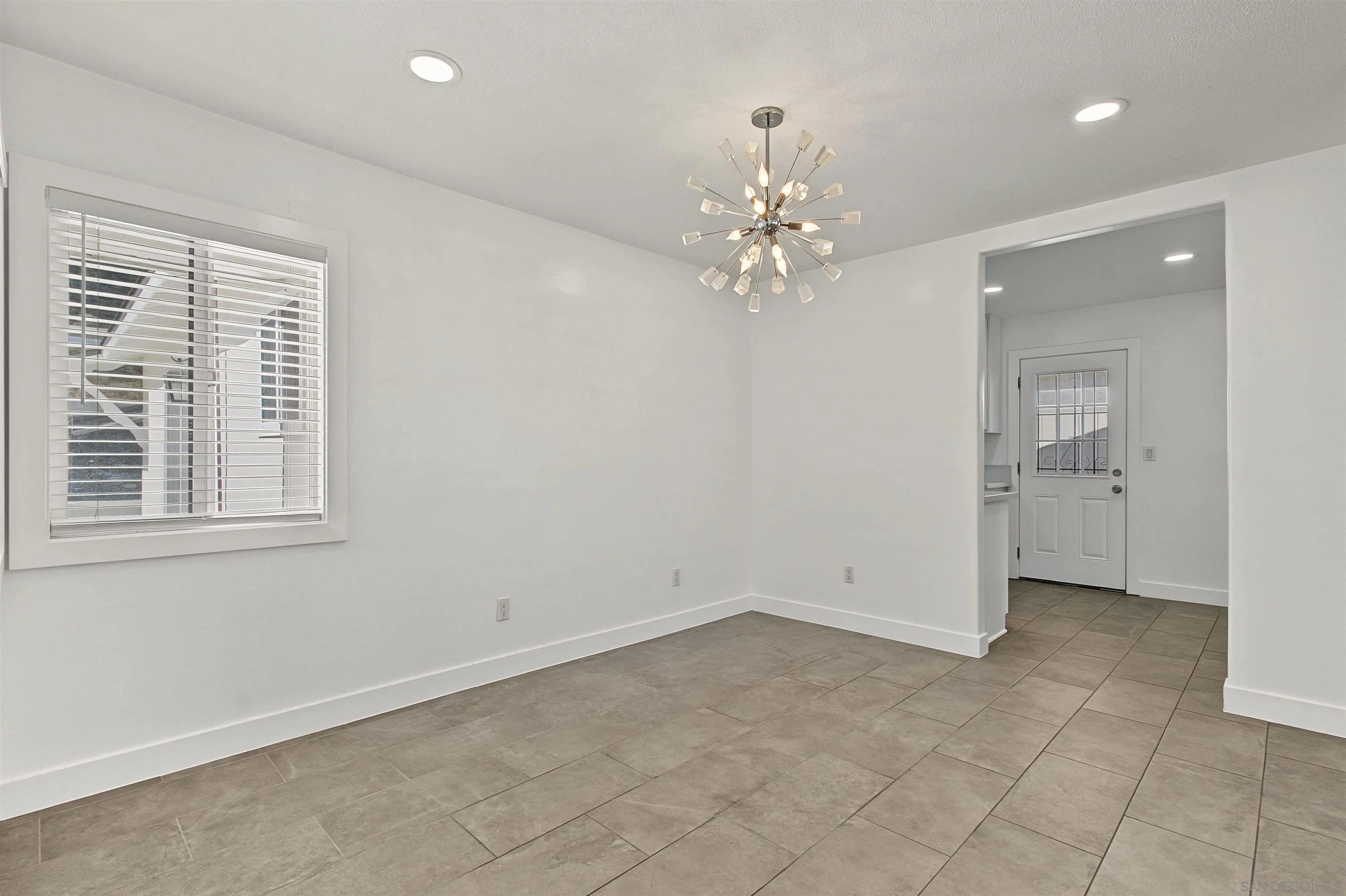 https://cdn.realtyfeed.com/cdn/127/260023938/f4d499ee51617c226779941a96f6aeea.webp