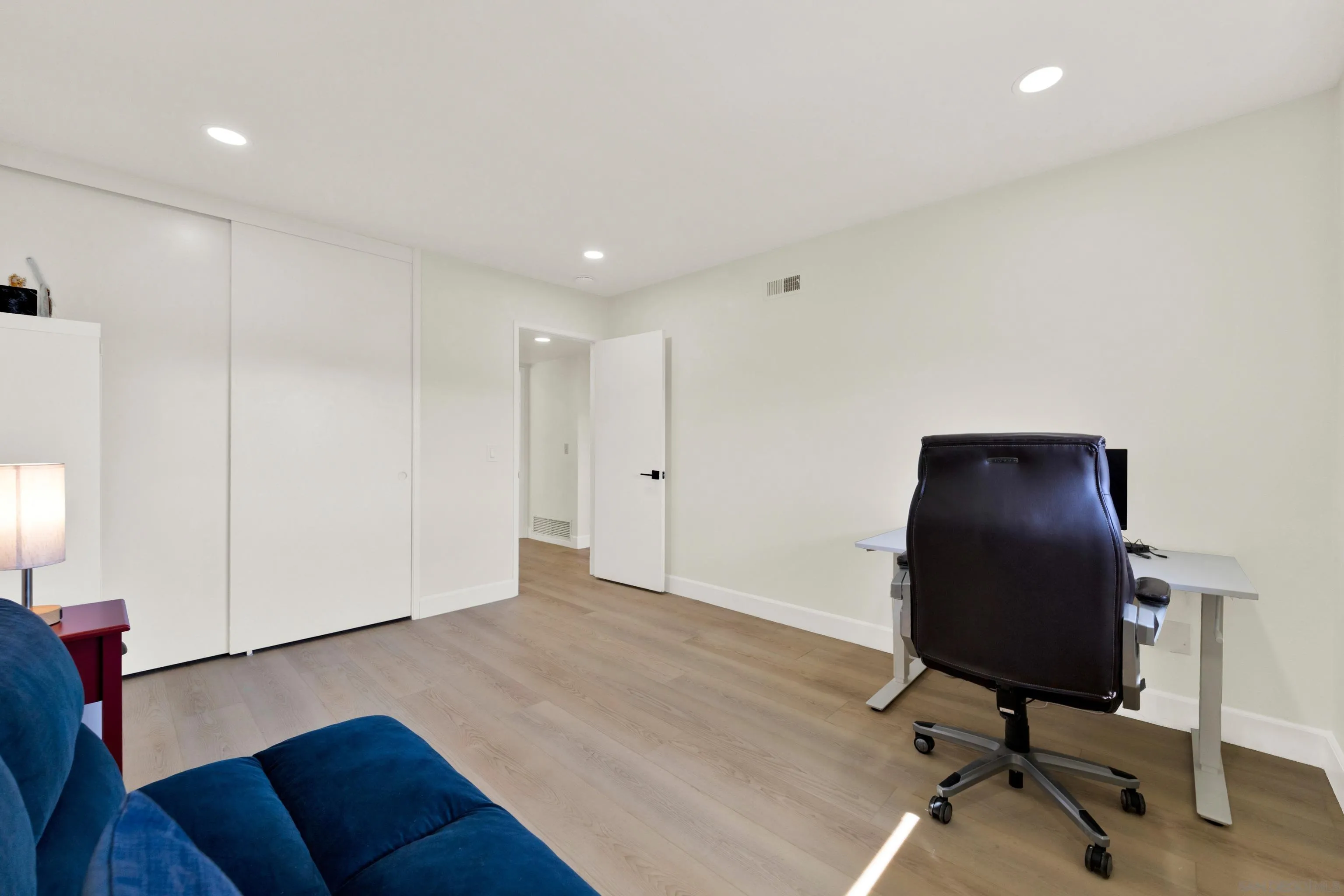 https://cdn.realtyfeed.com/cdn/127/260023939/6ae39b08c2015ccddd7a72691c83840f.webp