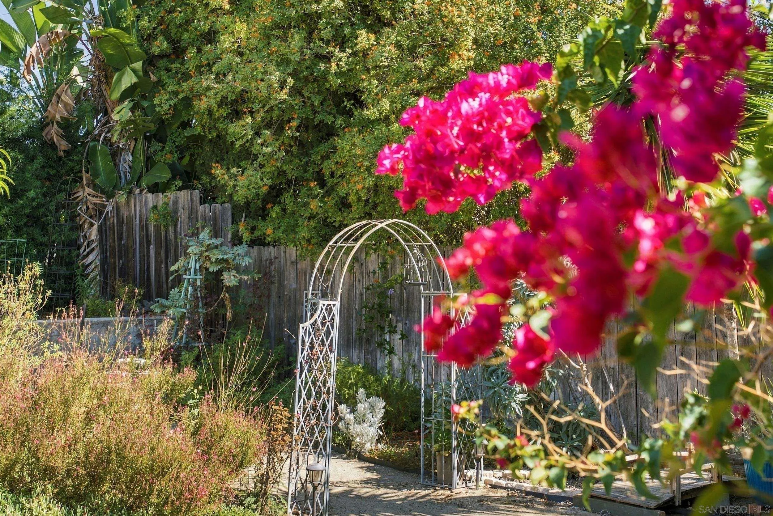 https://cdn.realtyfeed.com/cdn/127/260023940/03d83a5e1b74ebbd5addbd720504878c.webp