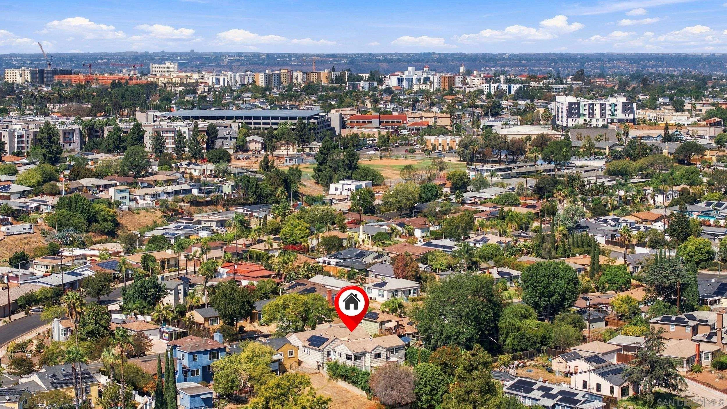 https://cdn.realtyfeed.com/cdn/127/260023940/37c8bbe57148067e03f9a00d6048217e.webp