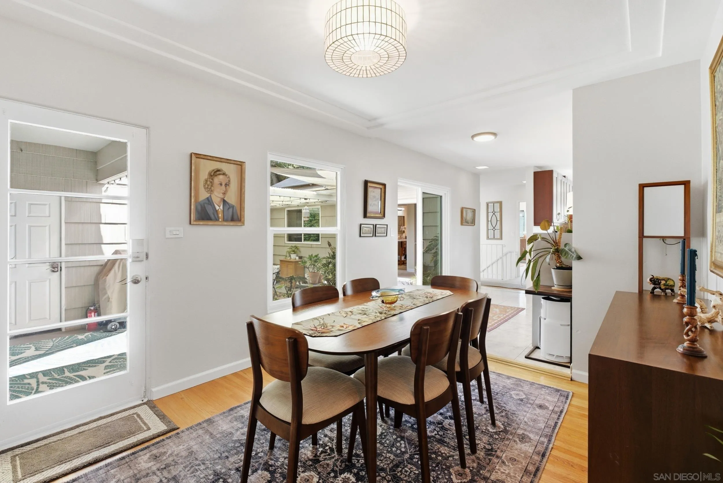 https://cdn.realtyfeed.com/cdn/127/260023940/dc7871f34e8b03aee0dbf97983856a83.webp