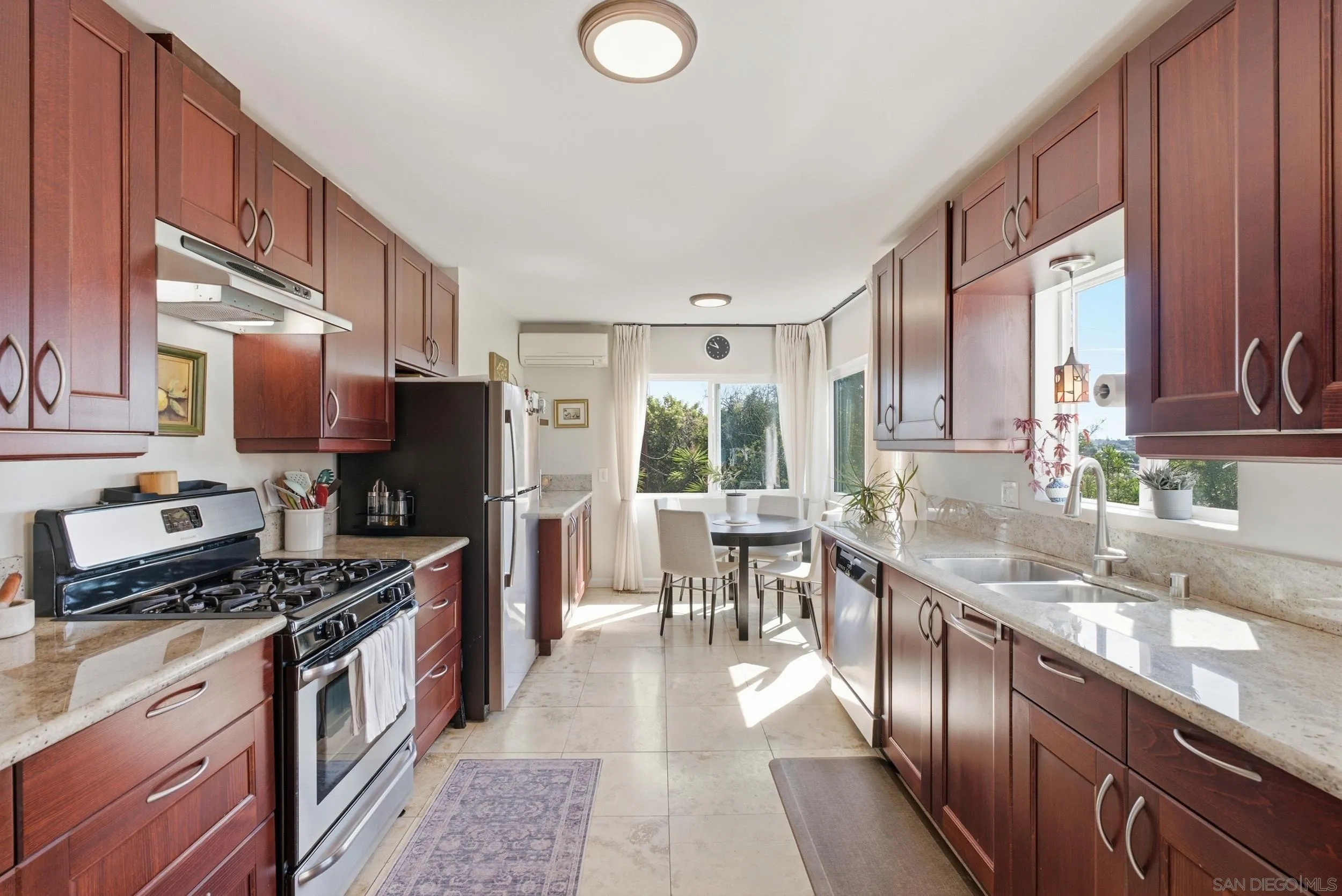 https://cdn.realtyfeed.com/cdn/127/260023940/f0a2b7ea0ce0040cae59c22f1e2aa147.webp