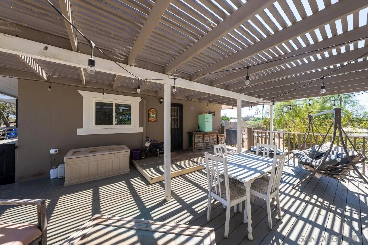 https://cdn.realtyfeed.com/cdn/127/260023945/3ef05bcec189cc779d851267a8777ab4.webp
