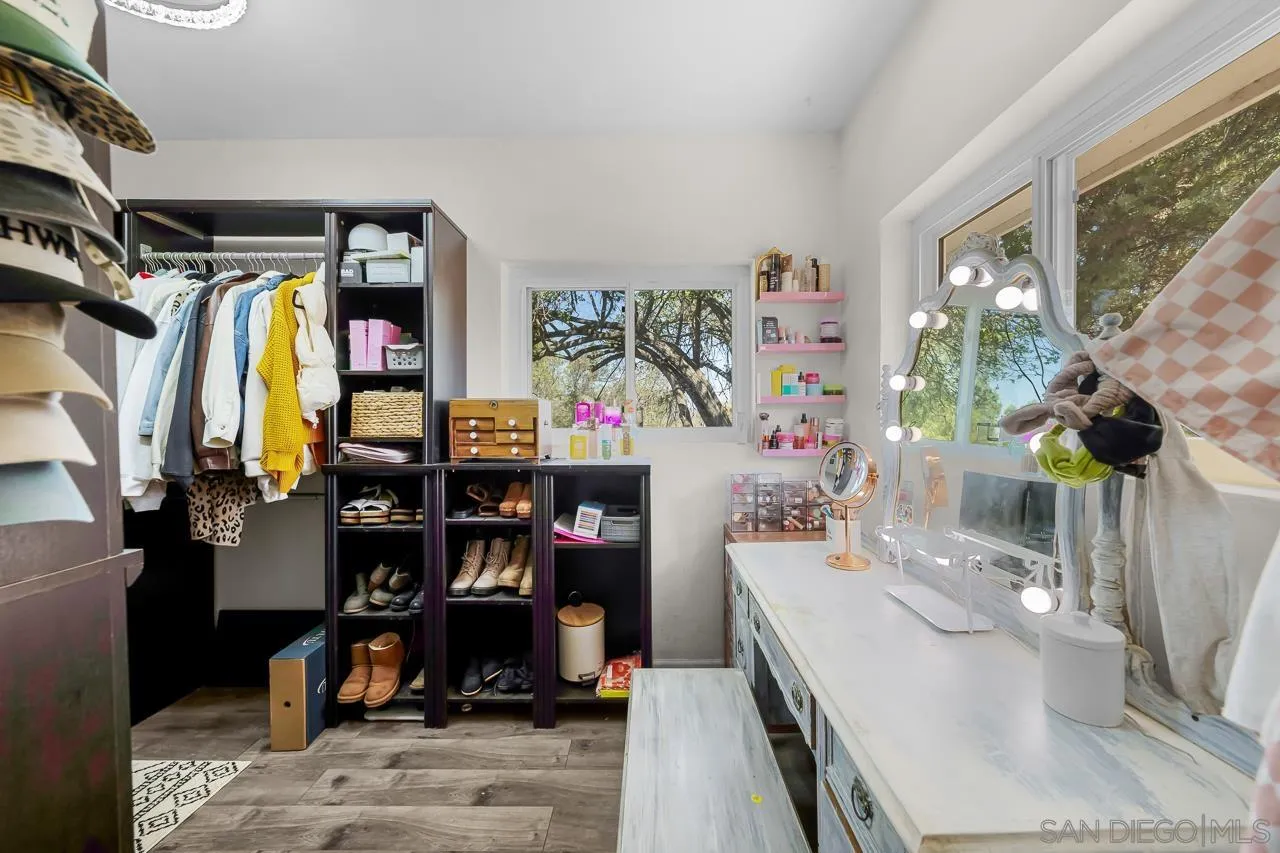 https://cdn.realtyfeed.com/cdn/127/260023945/537c62f05c9778f6edd7bfece501e163.webp
