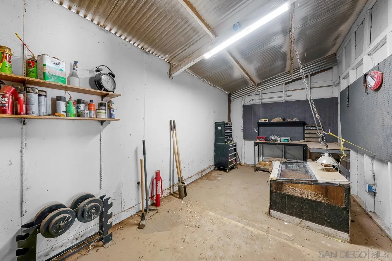 https://cdn.realtyfeed.com/cdn/127/260023945/575e3e158efe80c78b68341e2c14ef01.webp