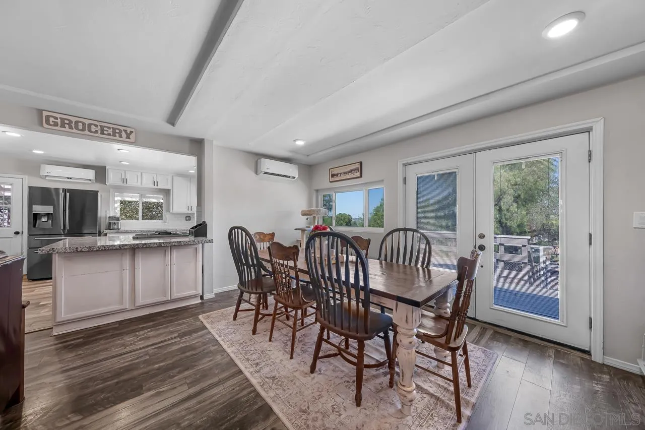 https://cdn.realtyfeed.com/cdn/127/260023945/98381ac3a5726a0bd9c666db8d2de09c.webp