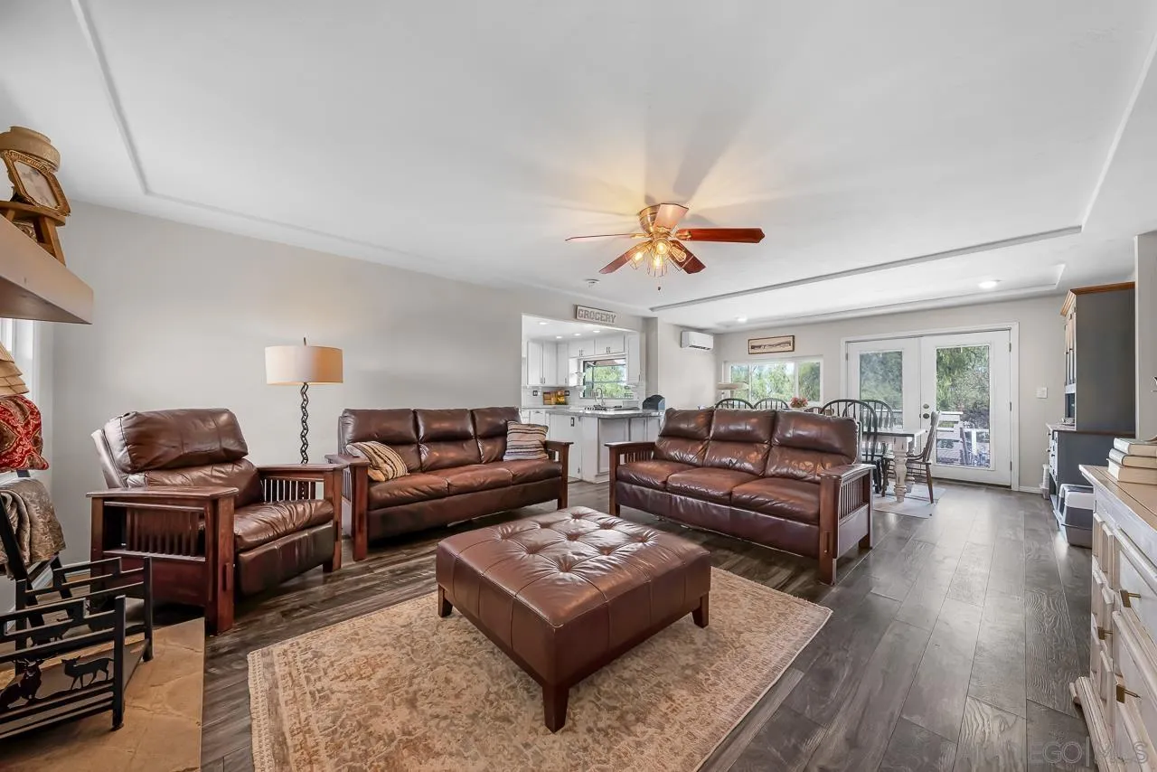 https://cdn.realtyfeed.com/cdn/127/260023945/c492d8d3606230821cefeeacf6fc746b.webp