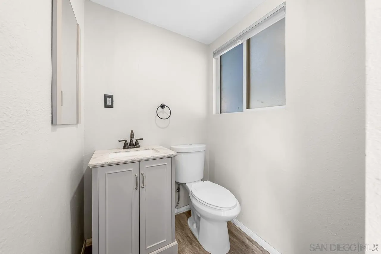 https://cdn.realtyfeed.com/cdn/127/260023945/ecf006213248077c30a3510322f793ce.webp