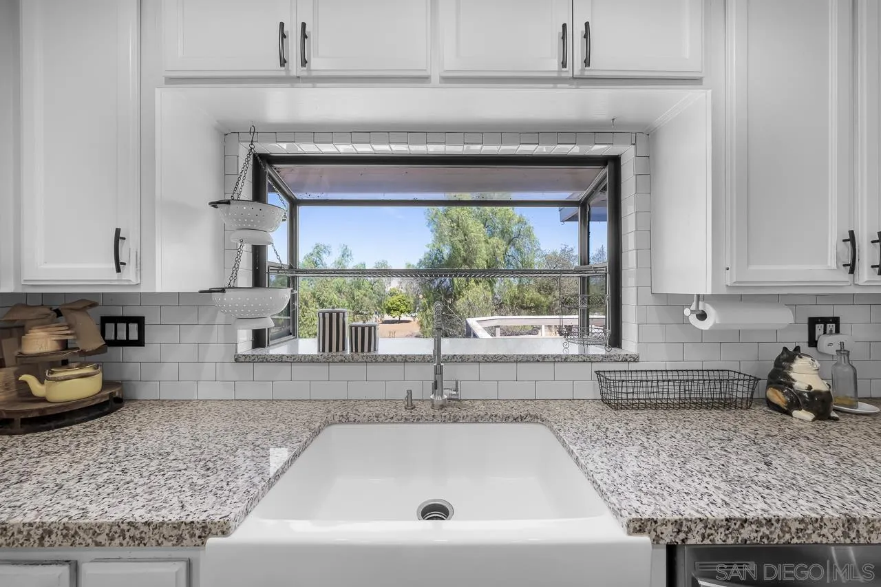https://cdn.realtyfeed.com/cdn/127/260023945/f080f19553decf35767b379361452884.webp