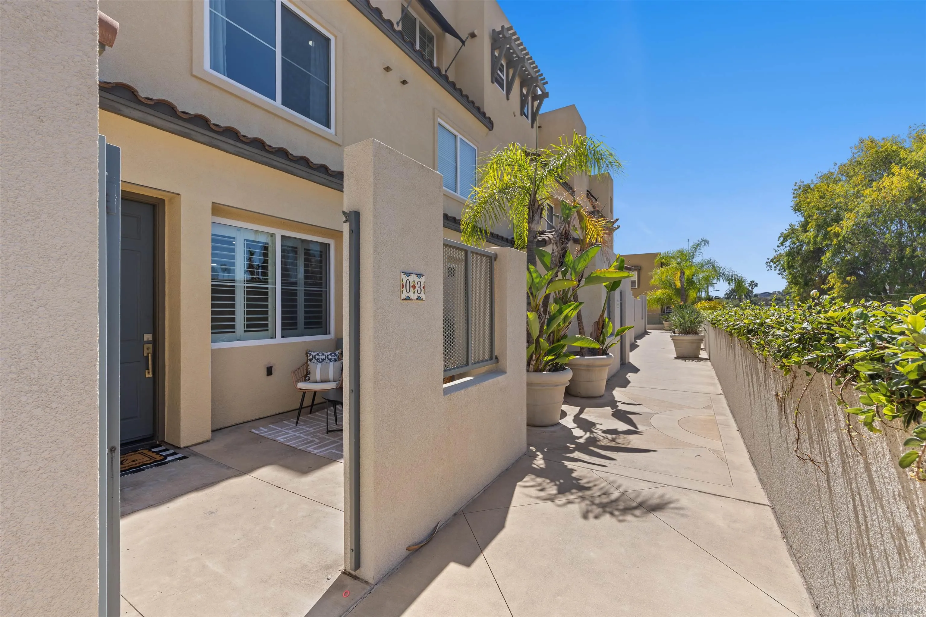 https://cdn.realtyfeed.com/cdn/127/260023948/1c1c275b61da238986c38561bdb040b2.webp