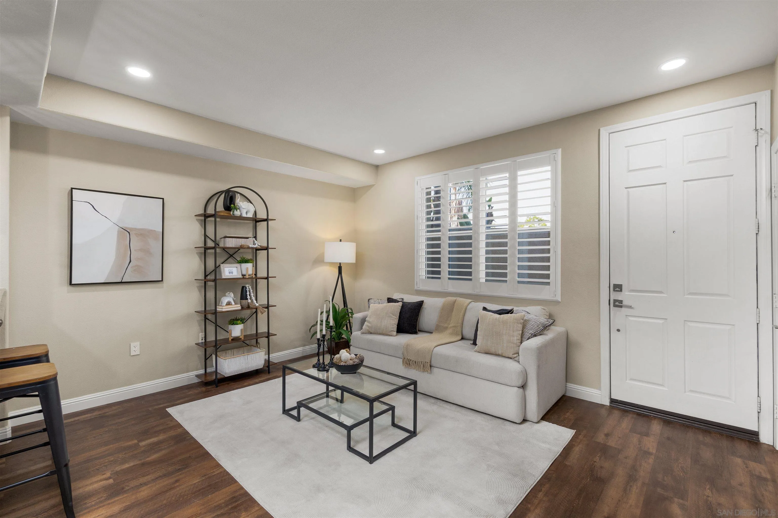 https://cdn.realtyfeed.com/cdn/127/260023948/7beff6296556970d59fee67fb052475d.webp