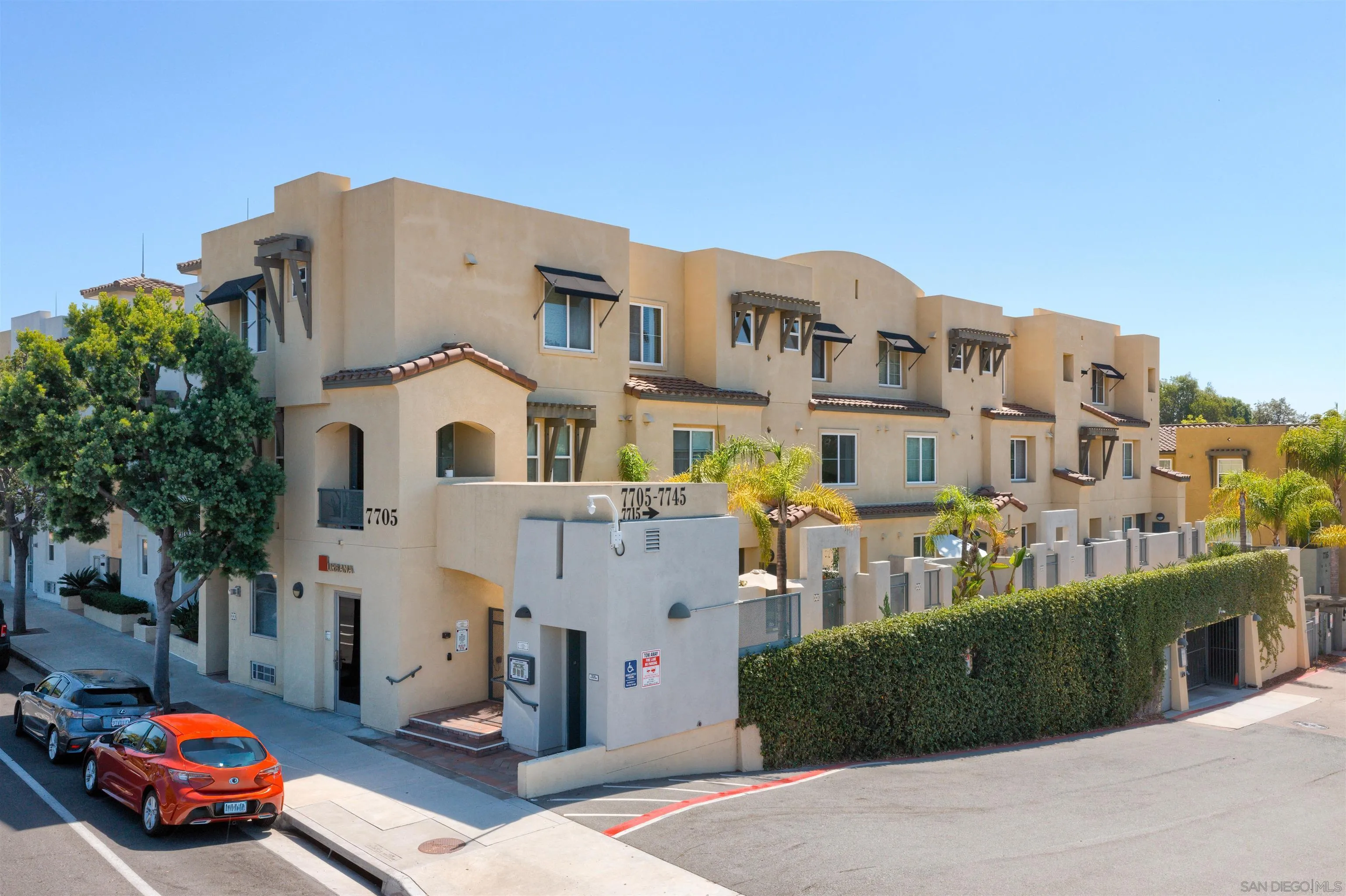 https://cdn.realtyfeed.com/cdn/127/260023948/af3c9316582a4ac8927923a2ba50af81.webp
