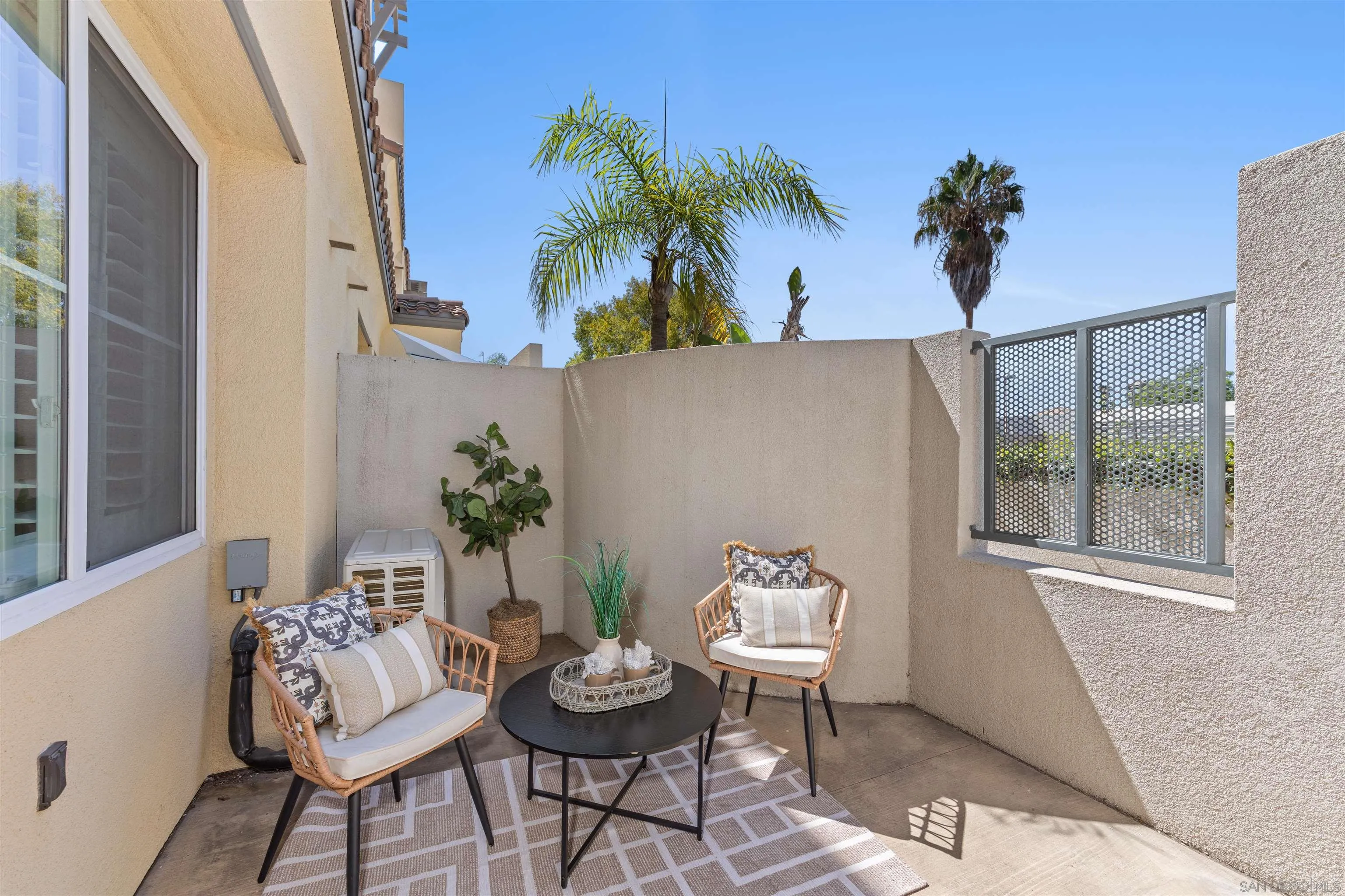 https://cdn.realtyfeed.com/cdn/127/260023948/de7d3ea2e1cdfc6d450514c2a432e8eb.webp