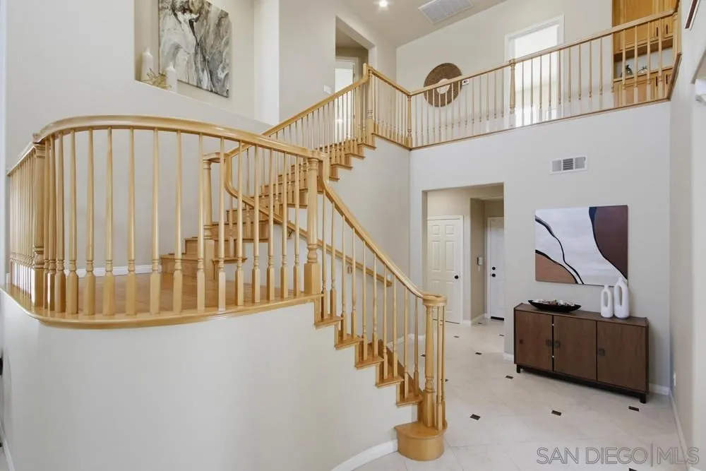 https://cdn.realtyfeed.com/cdn/127/260023949/4d9a595a1ab395c7787c762270ce44a5.webp