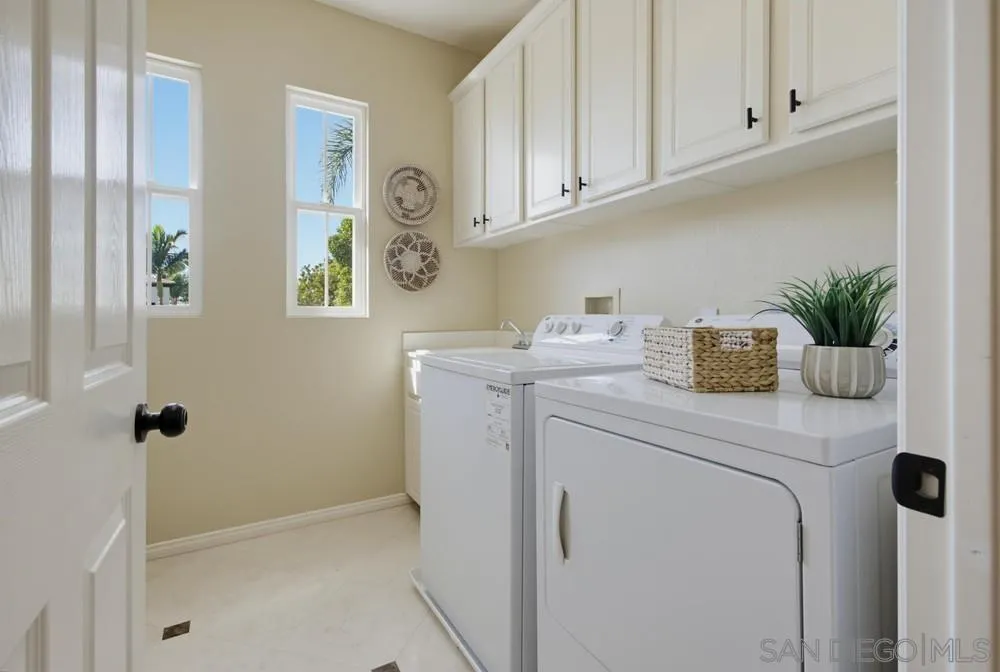 https://cdn.realtyfeed.com/cdn/127/260023949/85fe8634c592da90e053146fda86724a.webp