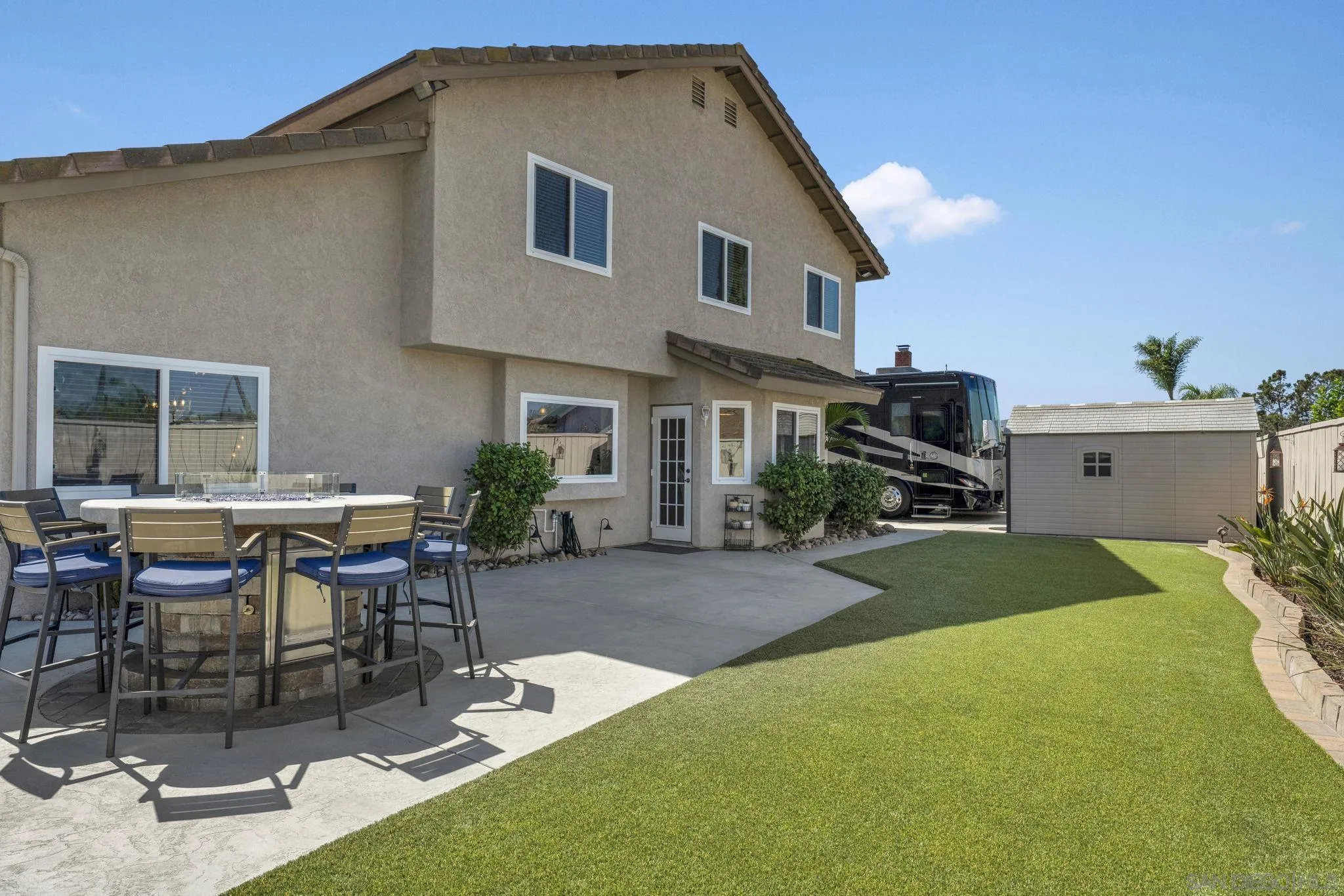 https://cdn.realtyfeed.com/cdn/127/260023950/03ac32435647c7875f627bfca16b2a78.webp