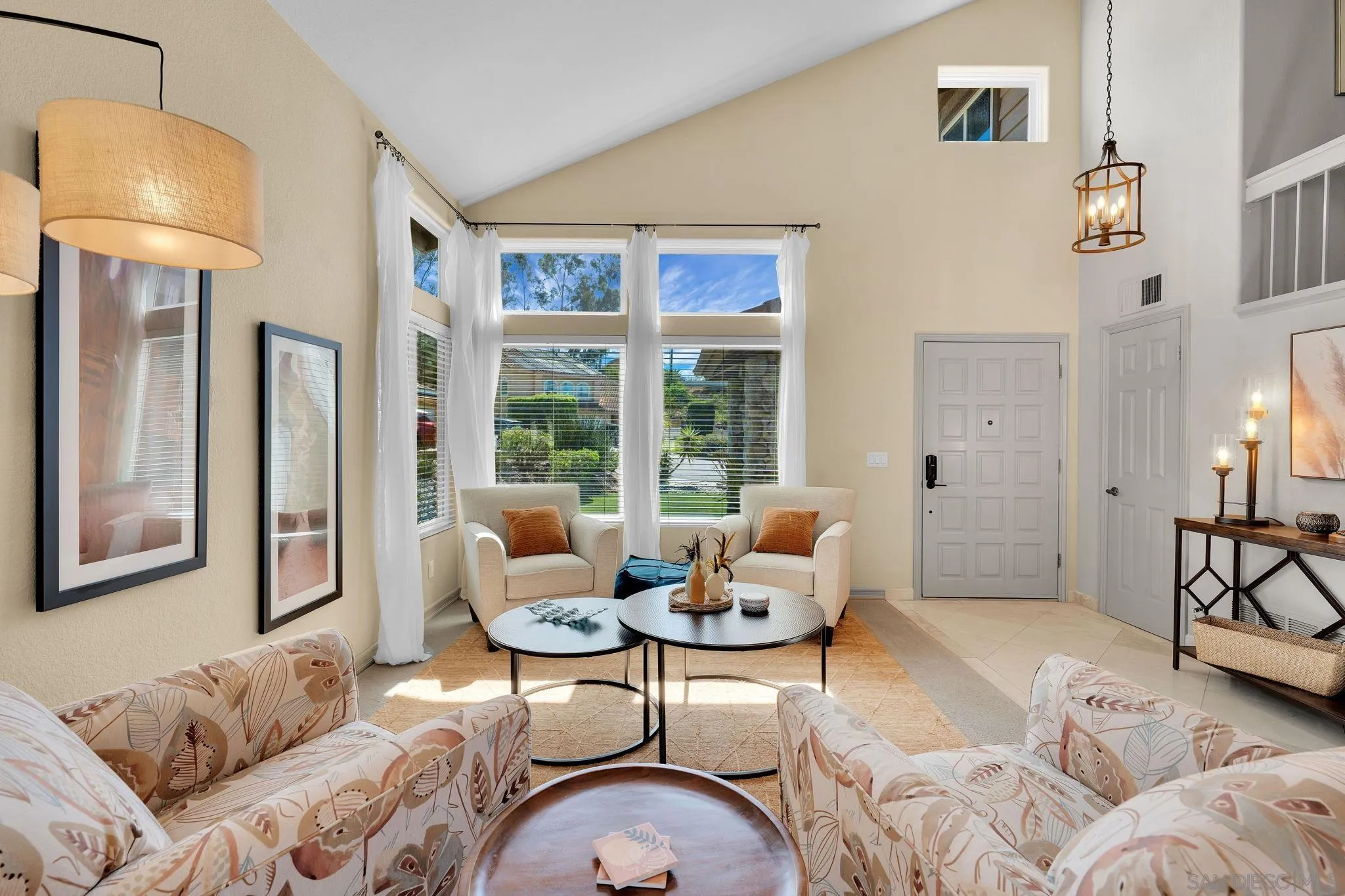 https://cdn.realtyfeed.com/cdn/127/260023950/af399087211f698a06e19ed1972fdd64.webp