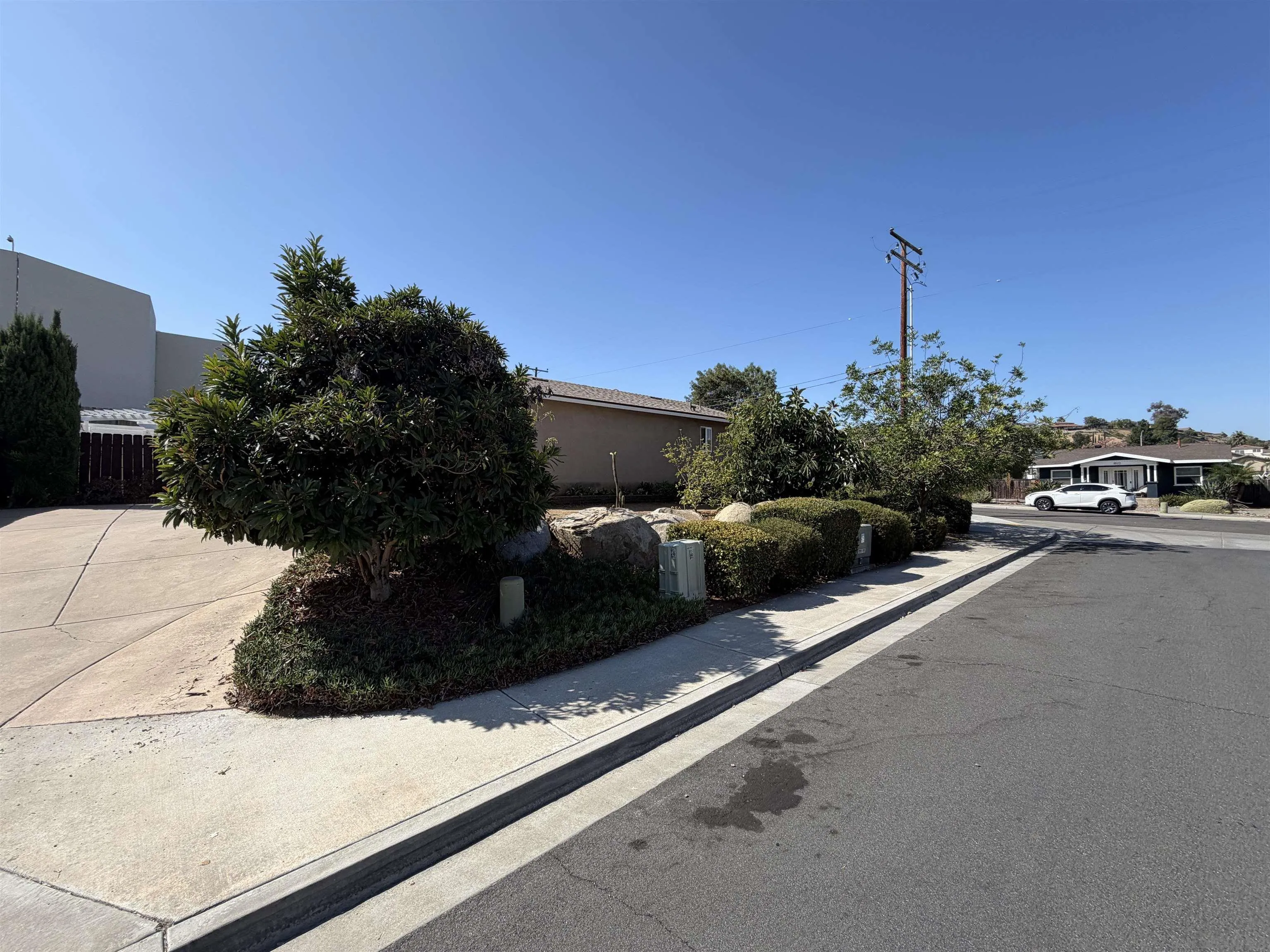 https://cdn.realtyfeed.com/cdn/127/260023951/cd225f9c01b0cc1a984e125d33cb94a4.webp