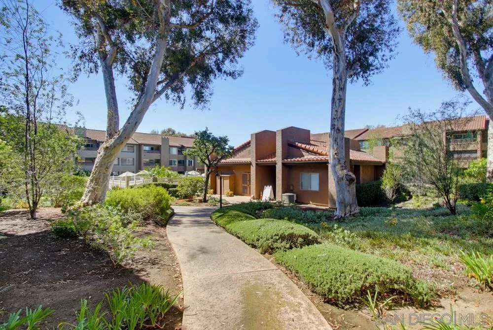 https://cdn.realtyfeed.com/cdn/127/260023952/9740ecfa01020f59e90af42e7f31e615.webp