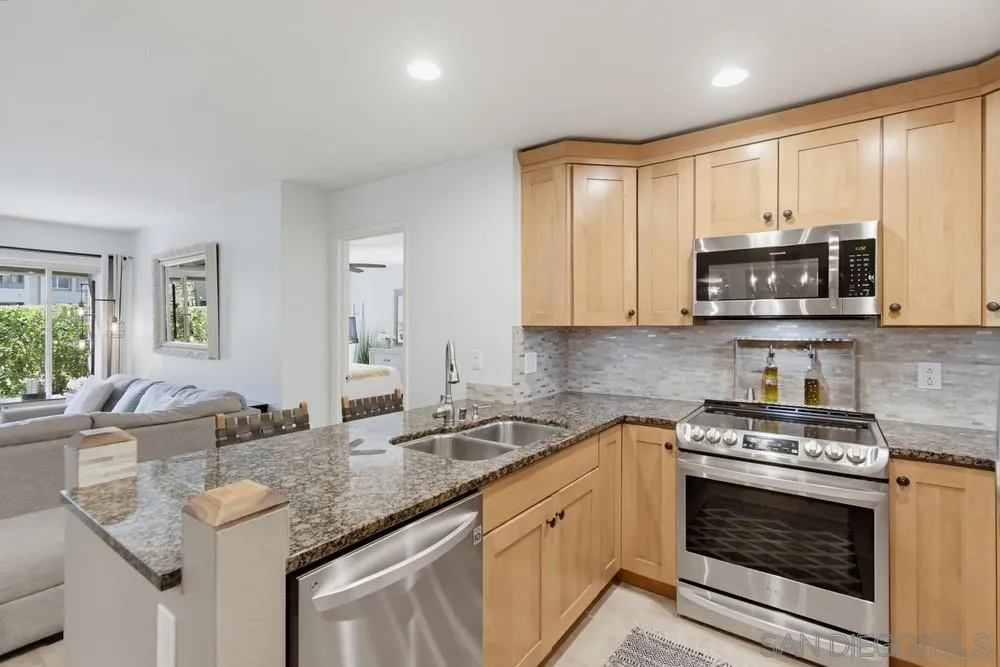 https://cdn.realtyfeed.com/cdn/127/260023952/9810a218b48fee727832d3829e98db80.webp