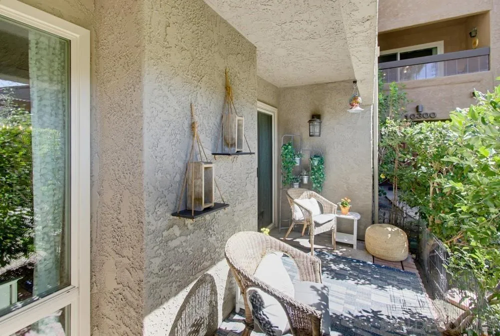 https://cdn.realtyfeed.com/cdn/127/260023952/a128350aa76d03c78aaea52ad8da38e7.webp