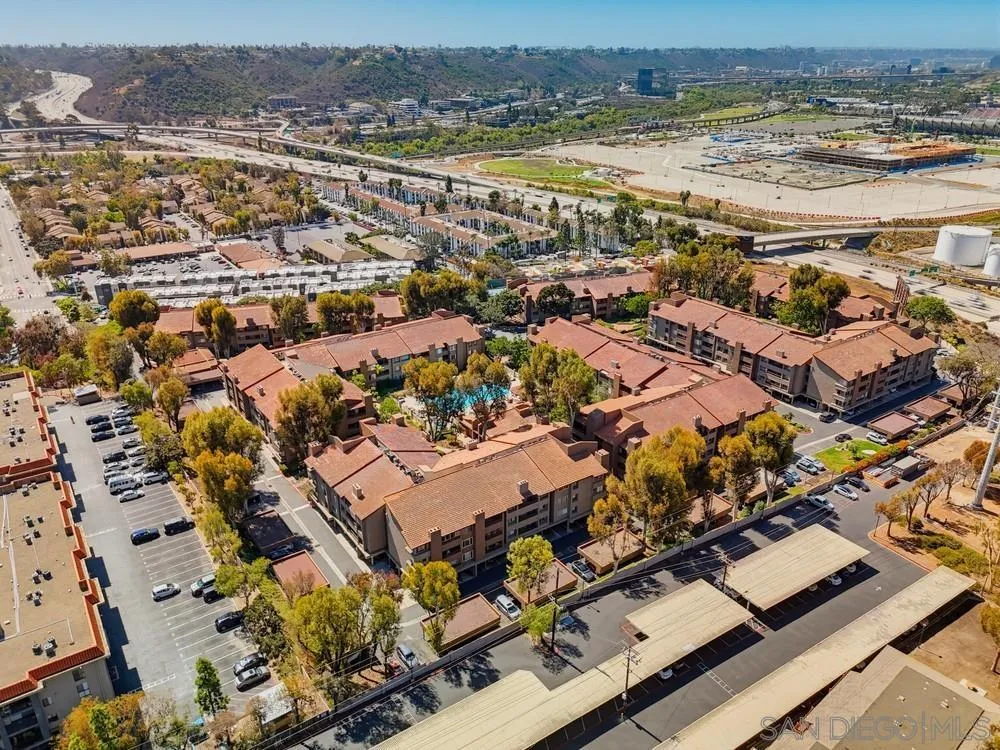 https://cdn.realtyfeed.com/cdn/127/260023952/d49436496f1bf9f8fec36d582d06eb24.webp