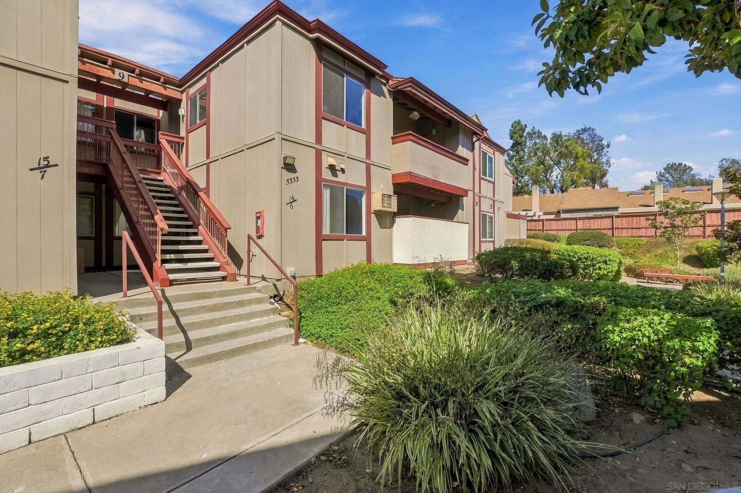 https://cdn.realtyfeed.com/cdn/127/260023953/4ba2d332ba1559748b5fb9c4d3d8b36c.webp