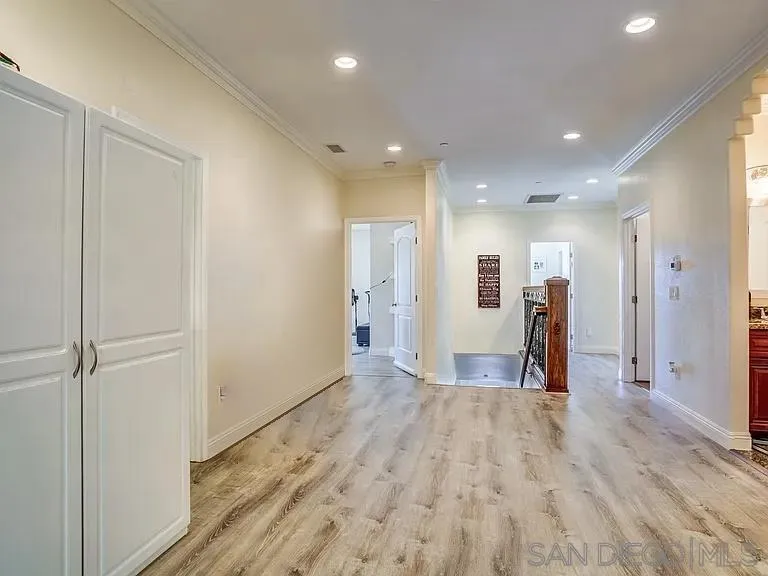 1657 Coronado Avenue, Spring Valley, CA 91977, photo 10