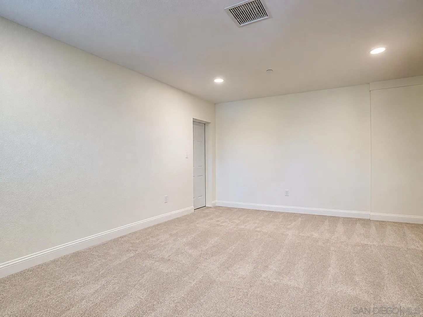 1657 Coronado Avenue, Spring Valley, CA 91977, photo 16