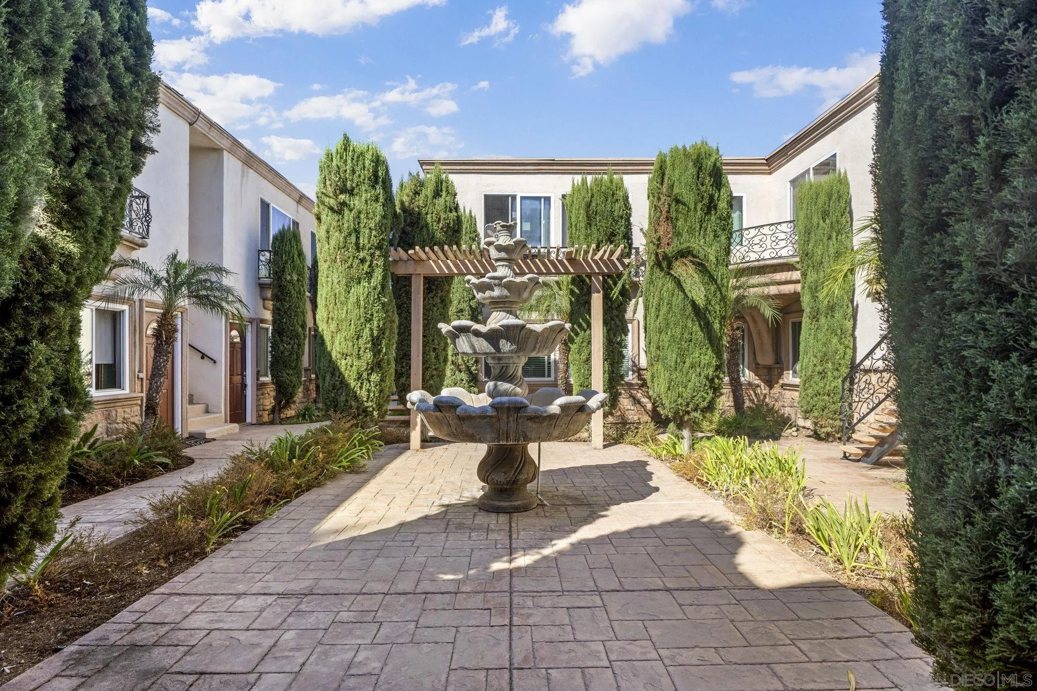 https://cdn.realtyfeed.com/cdn/127/260023958/17c0fa7be62090dd5fe8d367064a8524.webp