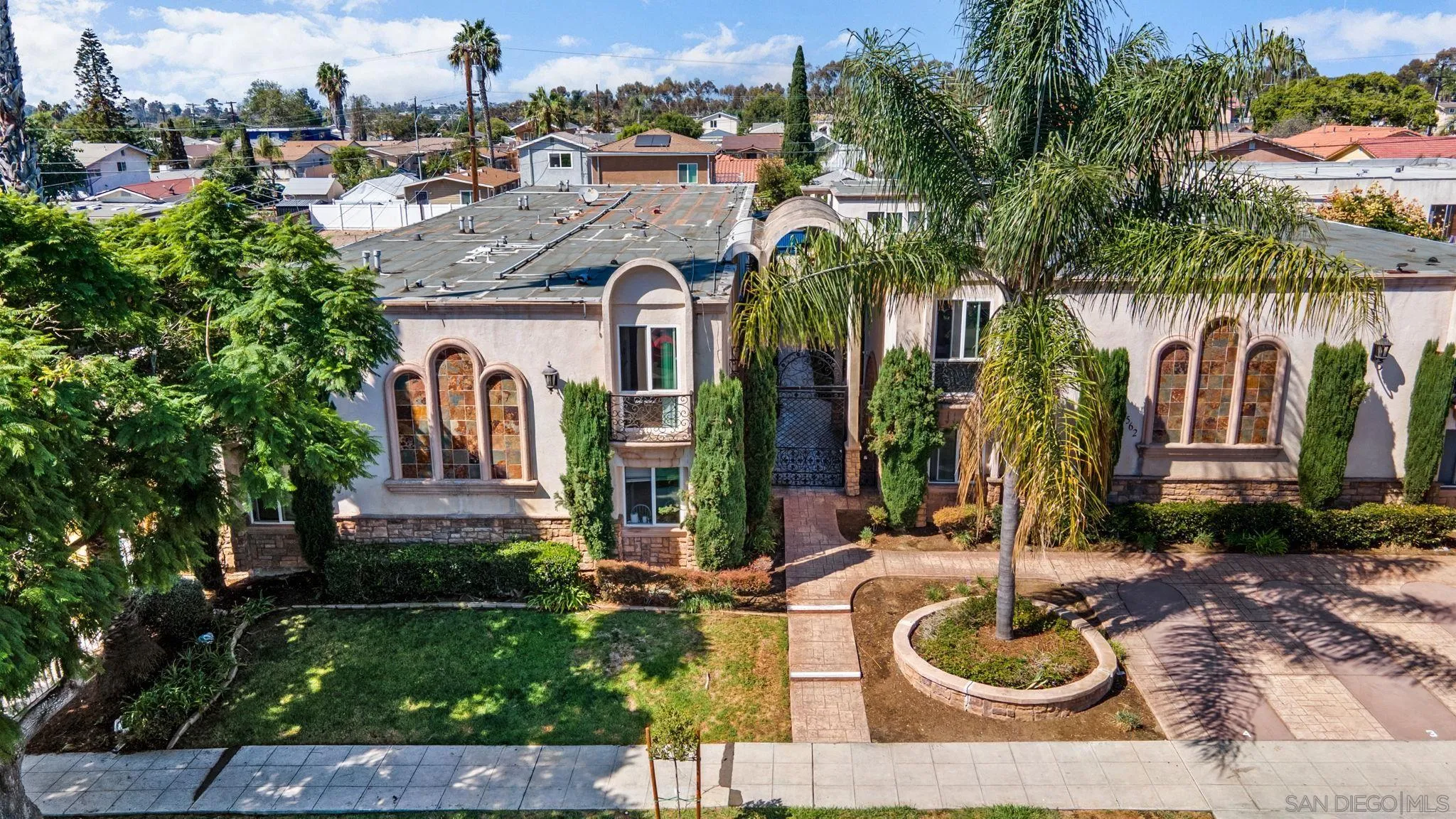 https://cdn.realtyfeed.com/cdn/127/260023958/1872cebe9fbc8b5381c96be20fe778b3.webp