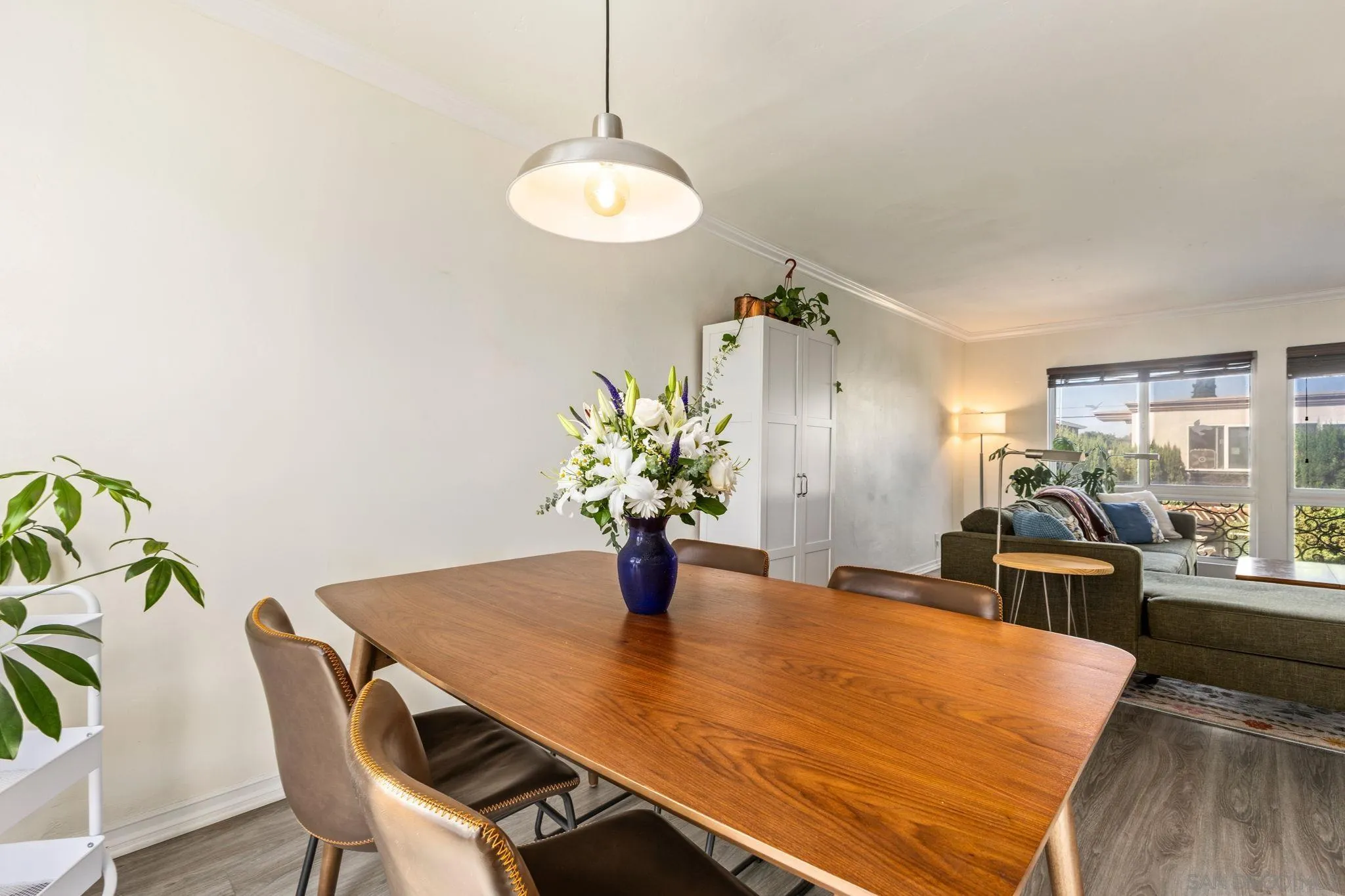 https://cdn.realtyfeed.com/cdn/127/260023958/1bb7e3dfeb84d2f4a45ad9660608cafd.webp